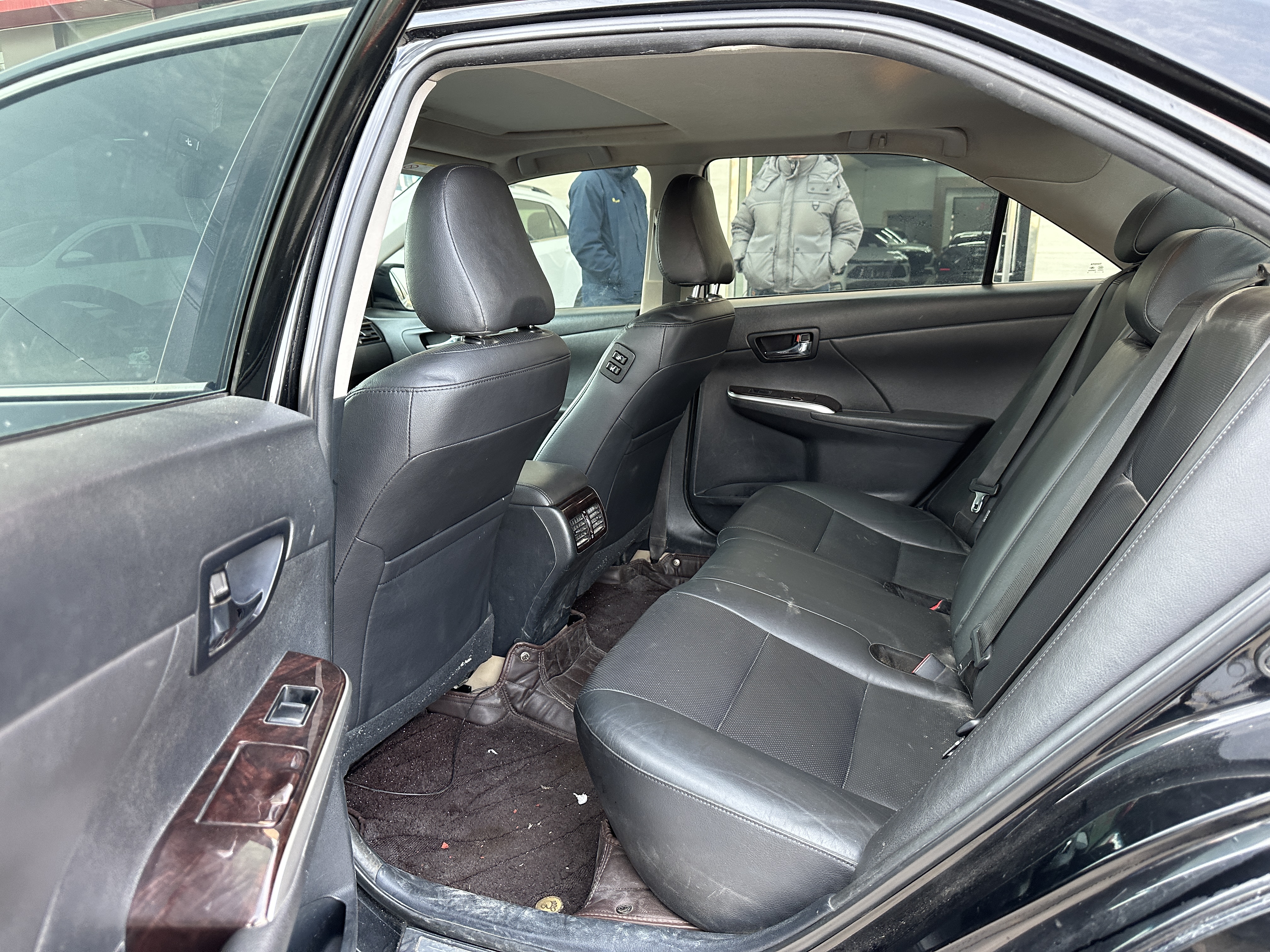 Toyota Camry 2015 car image #12