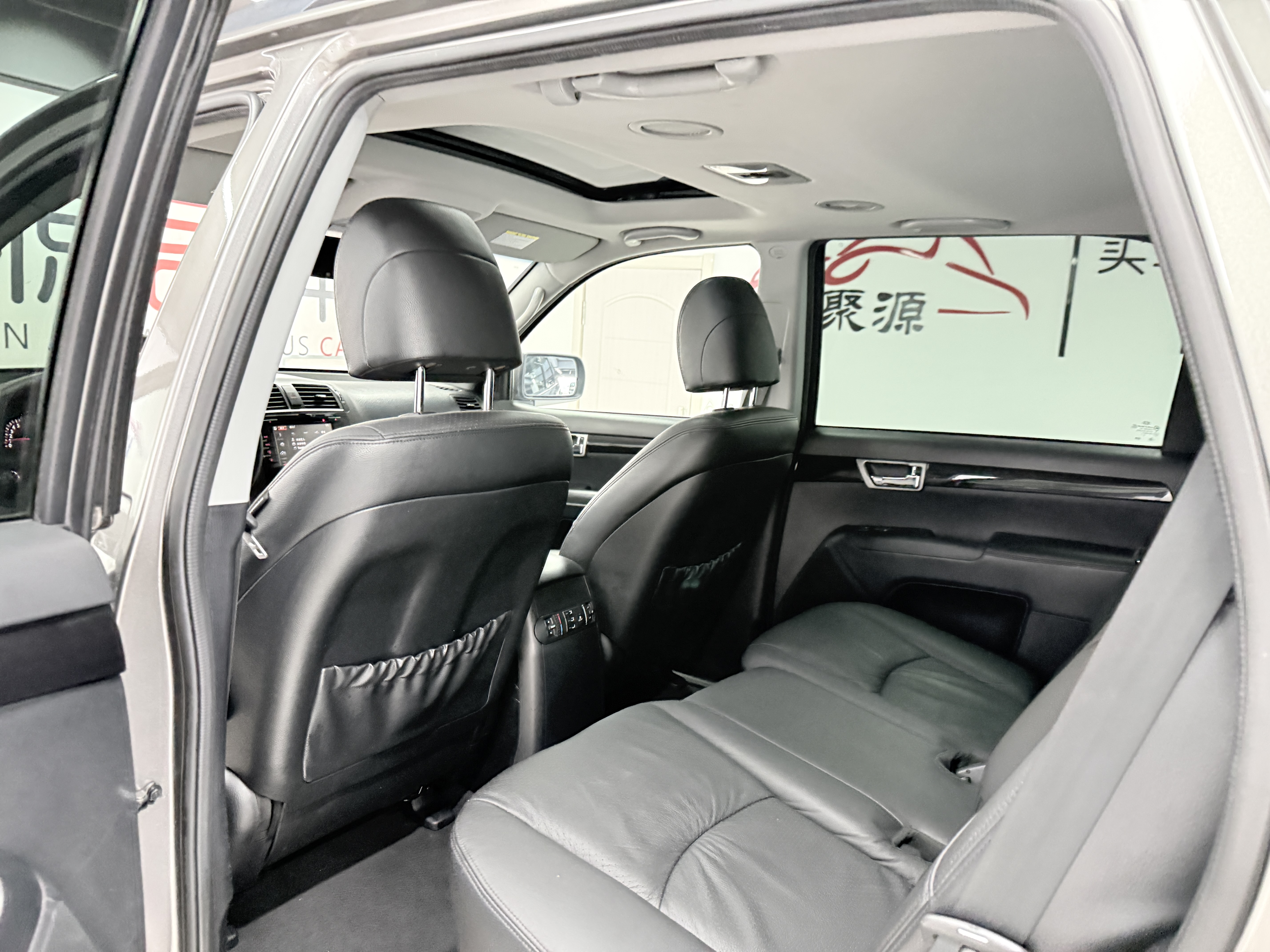 起亚 霸锐 2010 汽车图片 #12