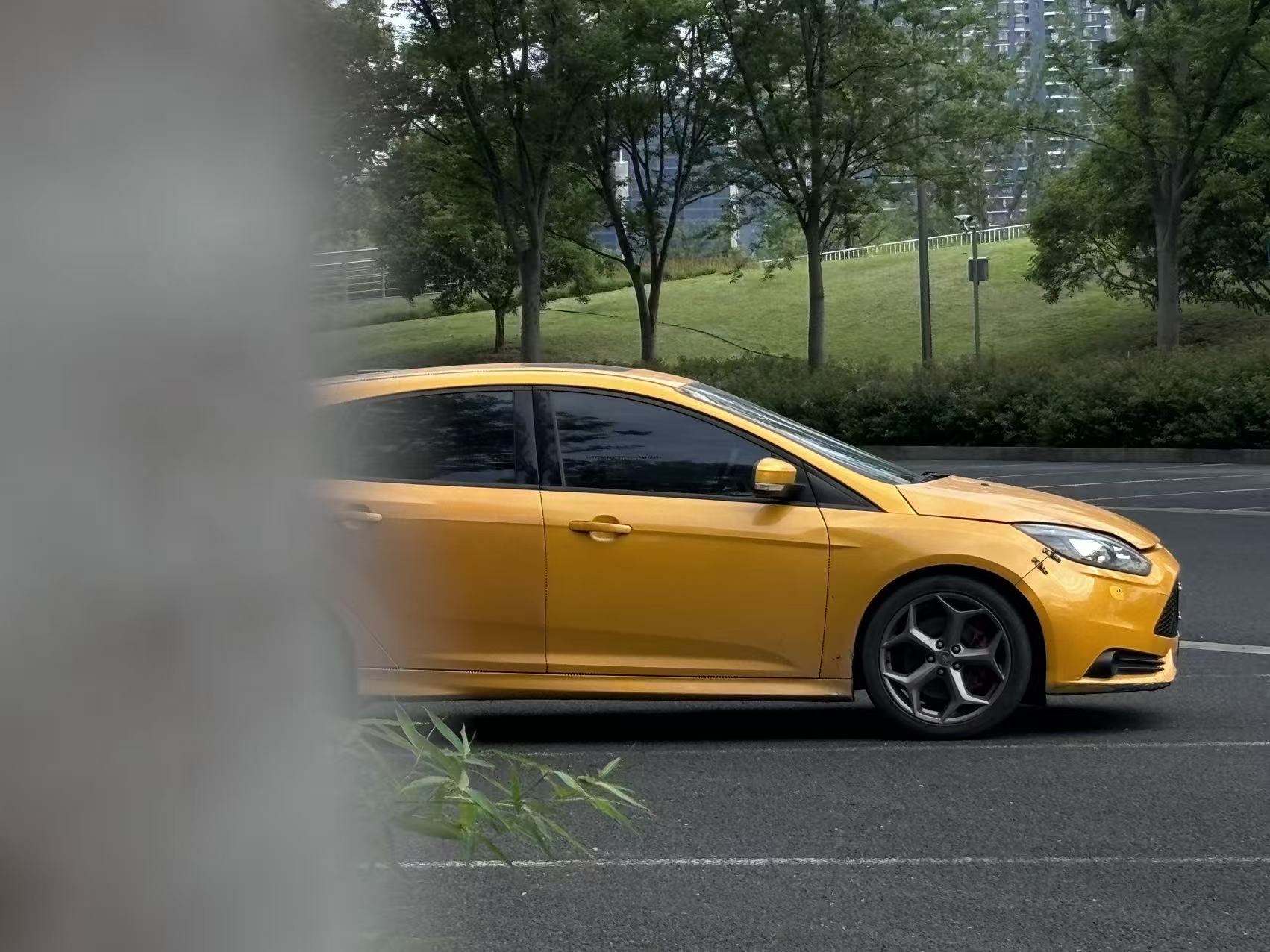 Ford Focus (Imported) 2013 car image #12