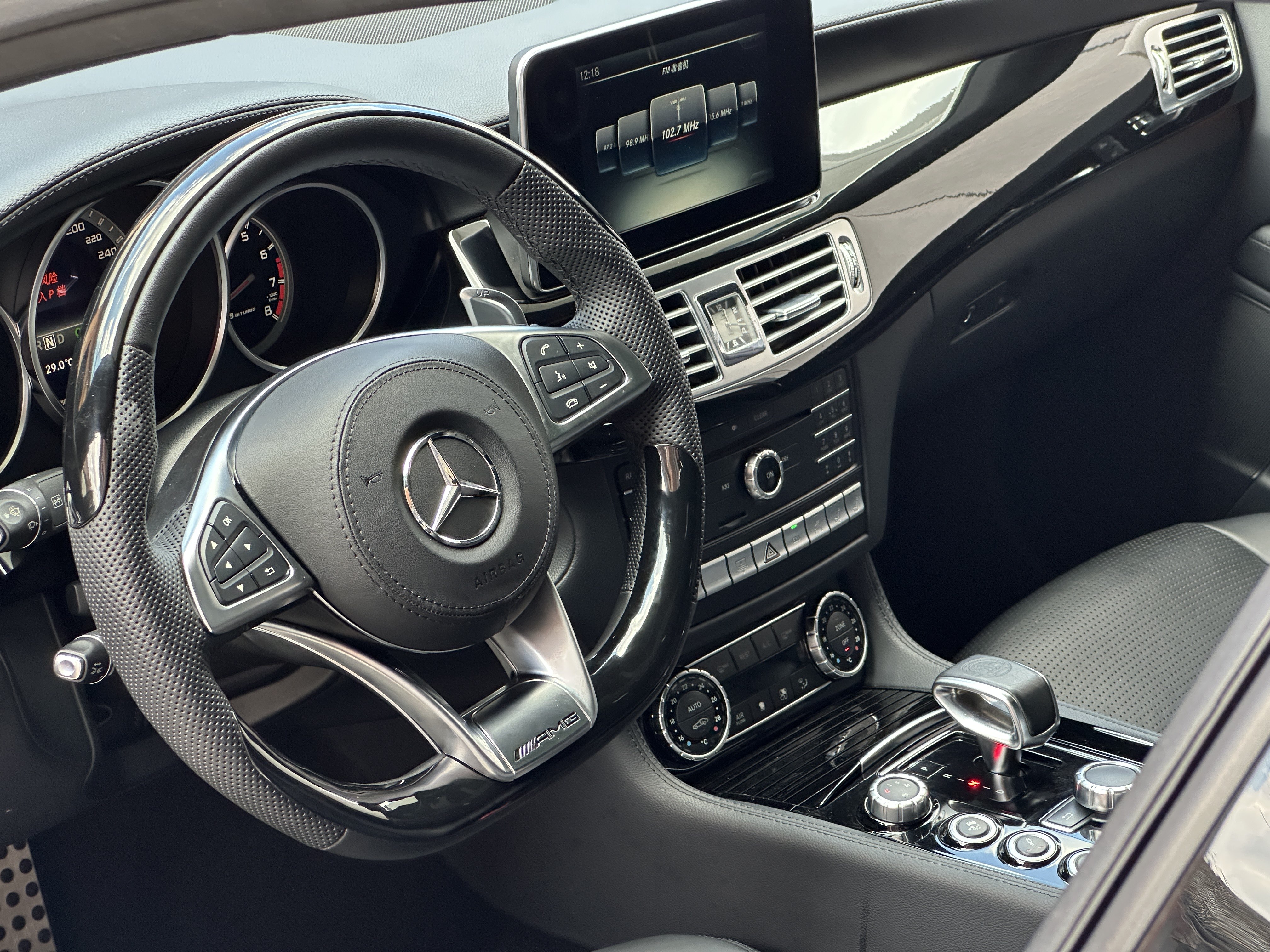 Mercedes-Benz CLS AMG 2017 car image #12