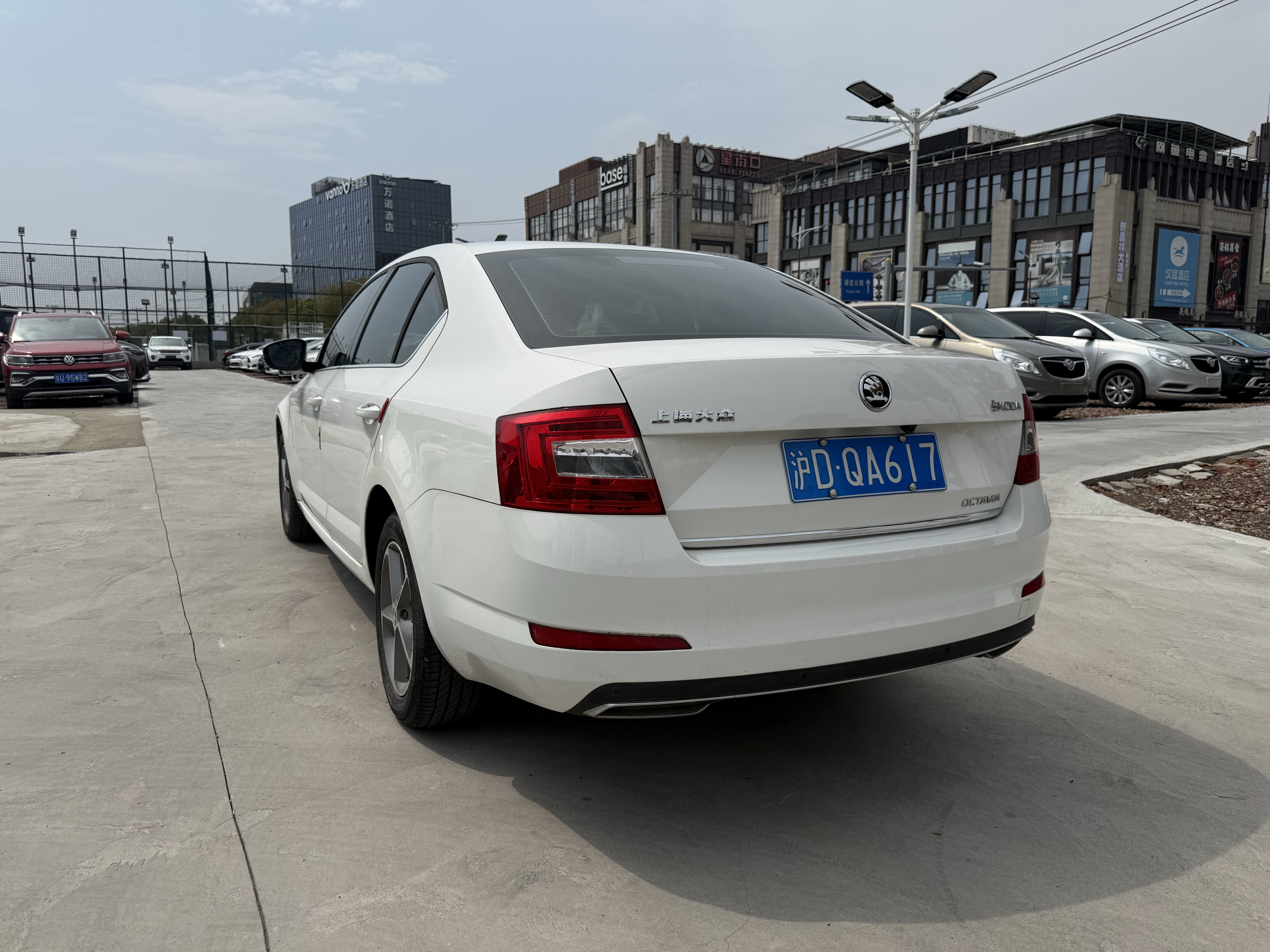 Skoda Octavia 2016 #12 Skoda Octavia 2016 car image #12