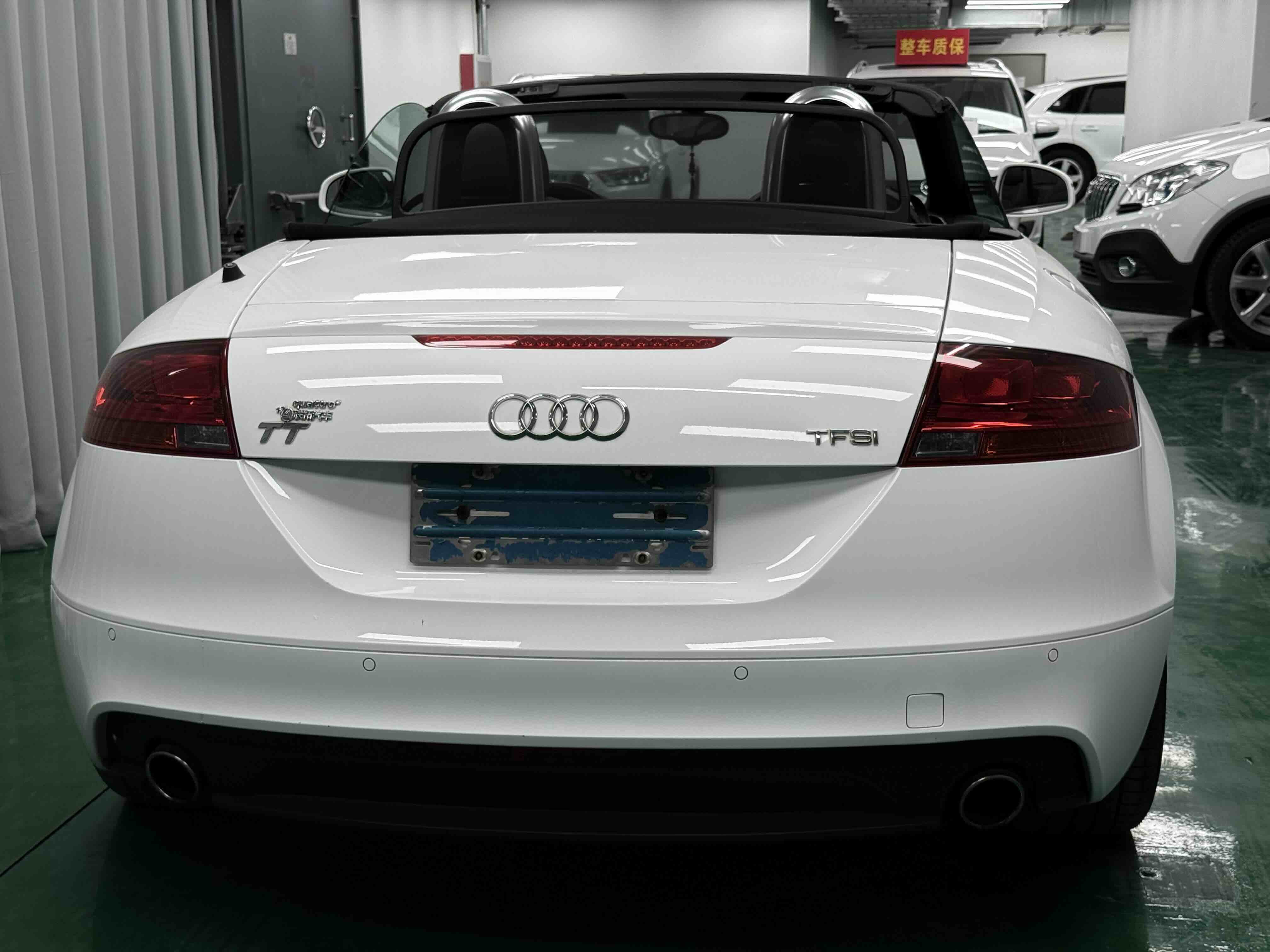 Audi TT 2011 #12 Audi TT 2011 car image #12