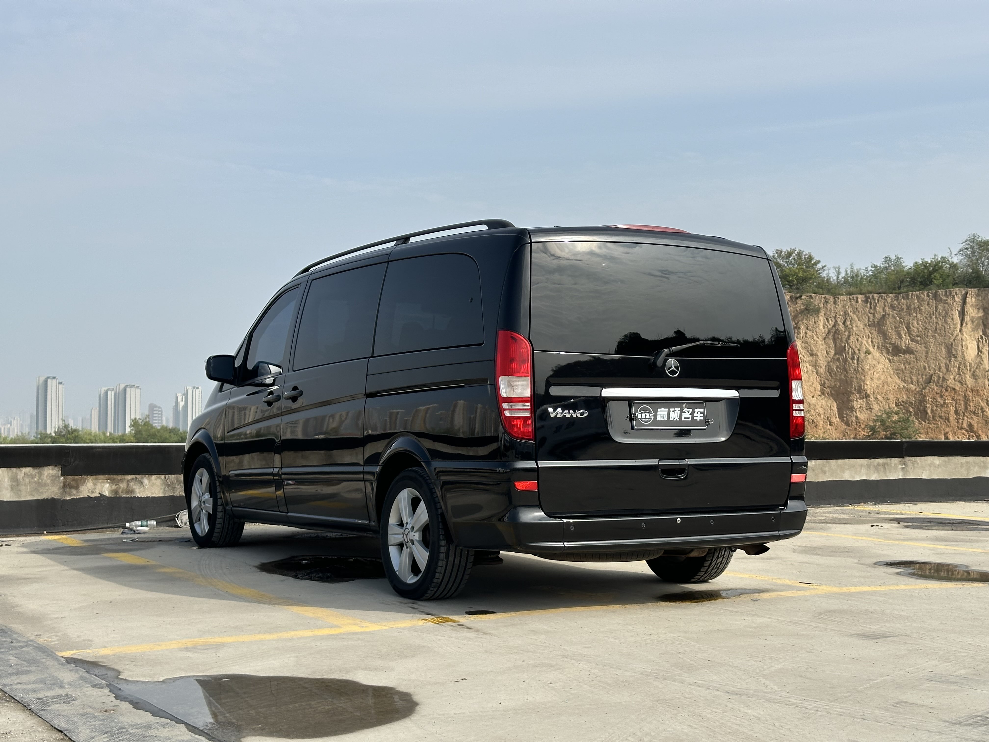 奔驰 唯雅诺 2011 汽车图片 #12