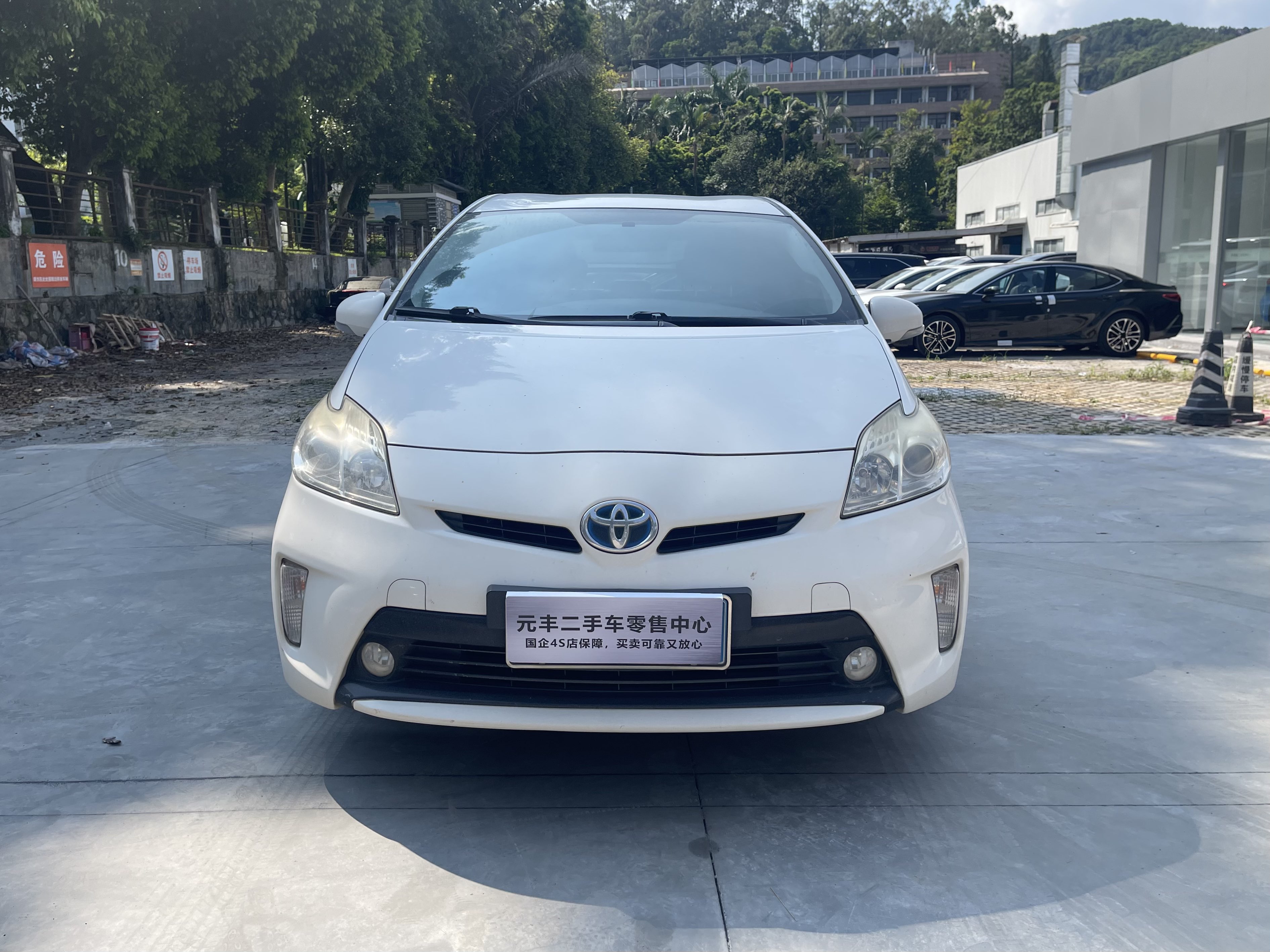 Toyota Prius 2012 car image #12