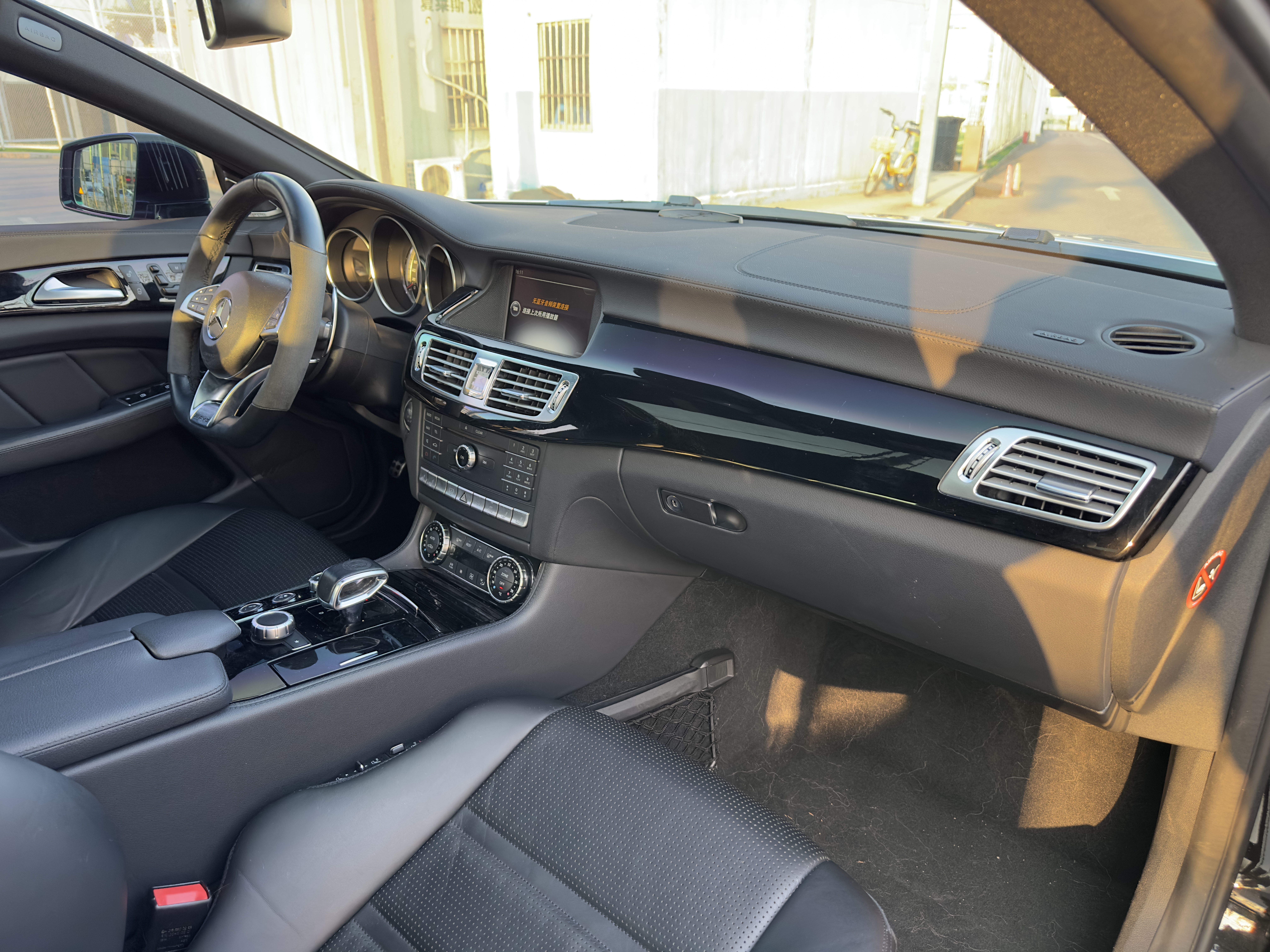 Mercedes-Benz CLS AMG 2015 #12 Mercedes-Benz CLS AMG 2015 car image #12