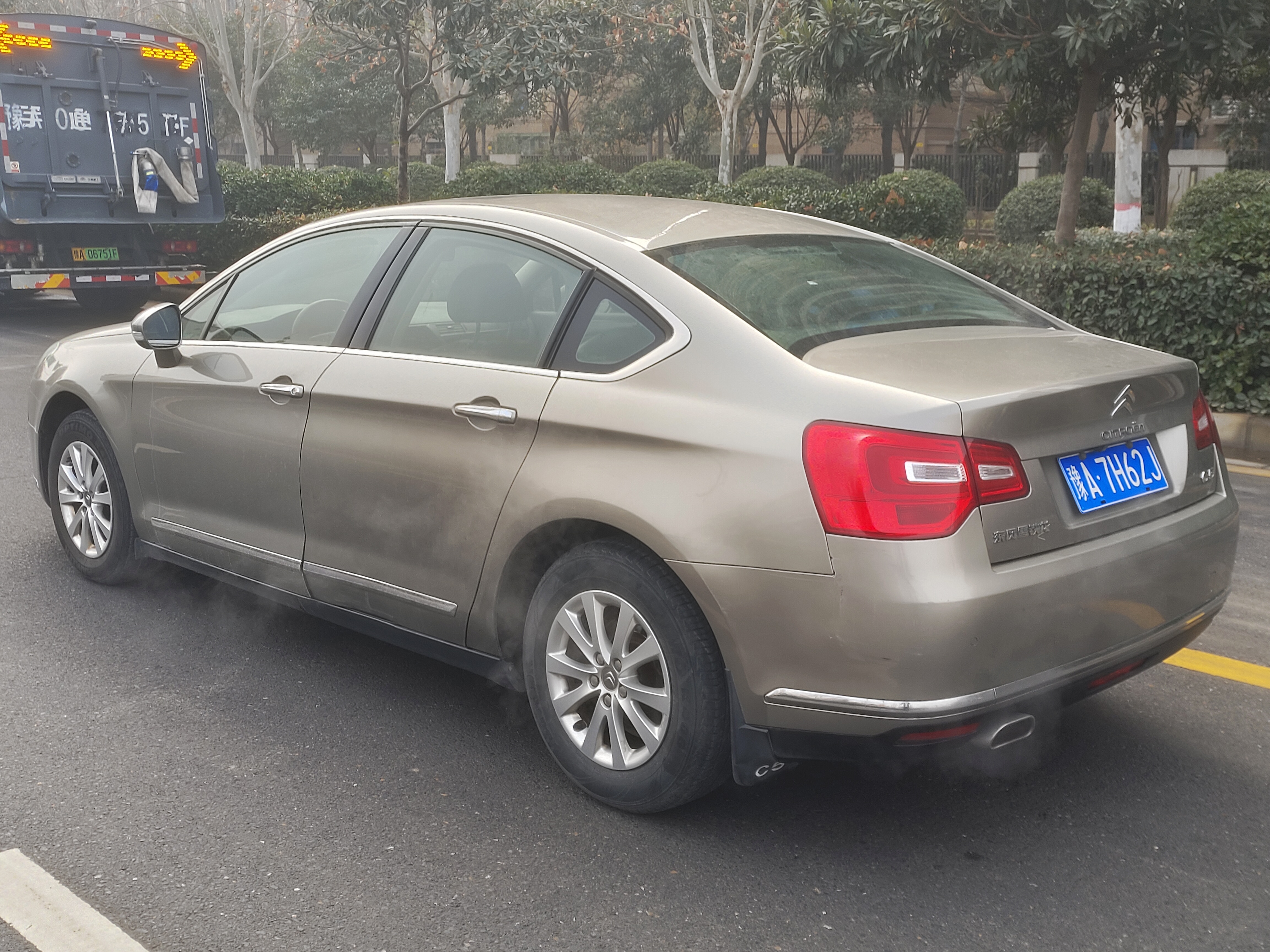 Citroen C5 2016 car image #12