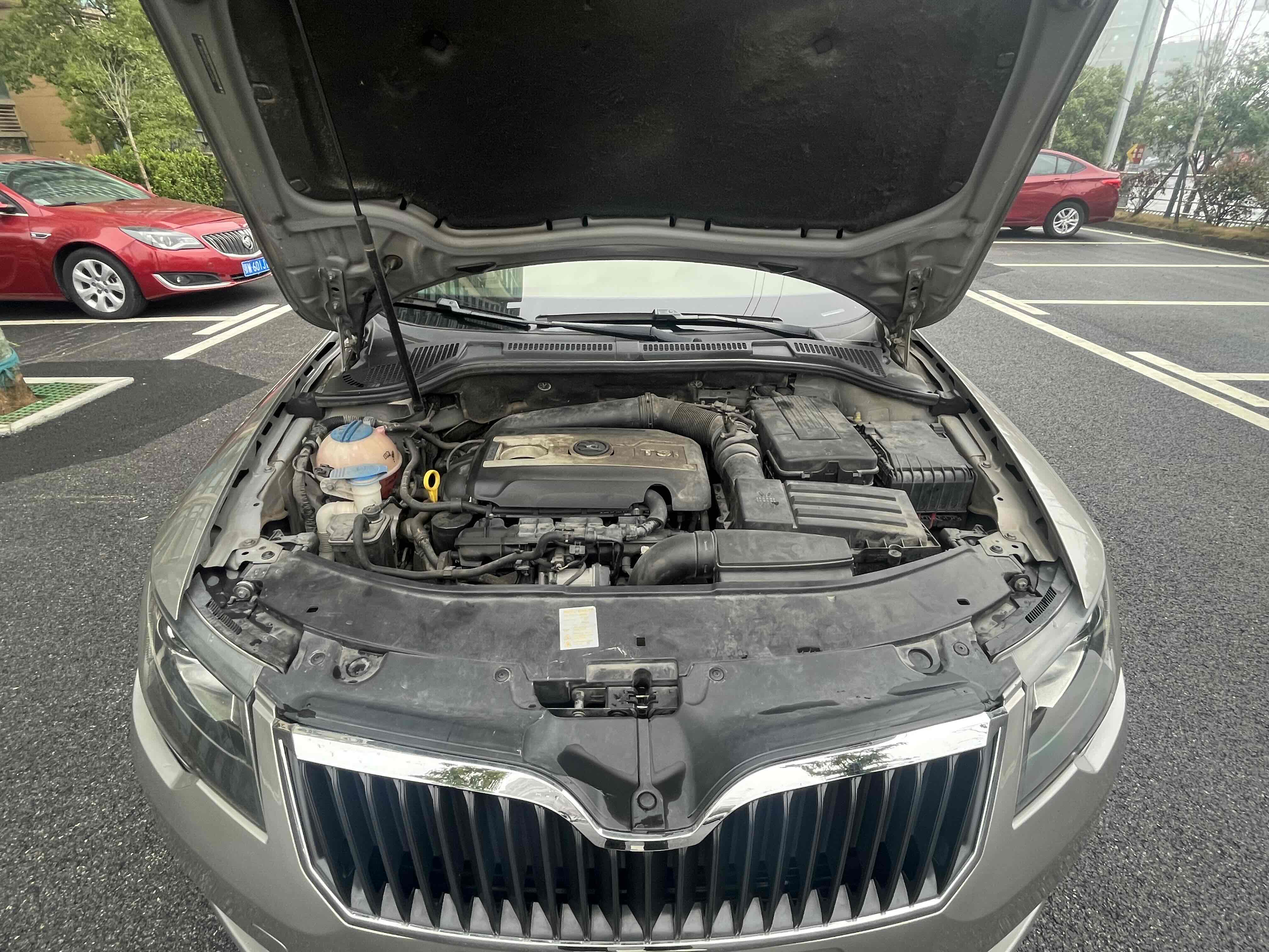 斯柯达 速尊 2015 汽车图片 #12