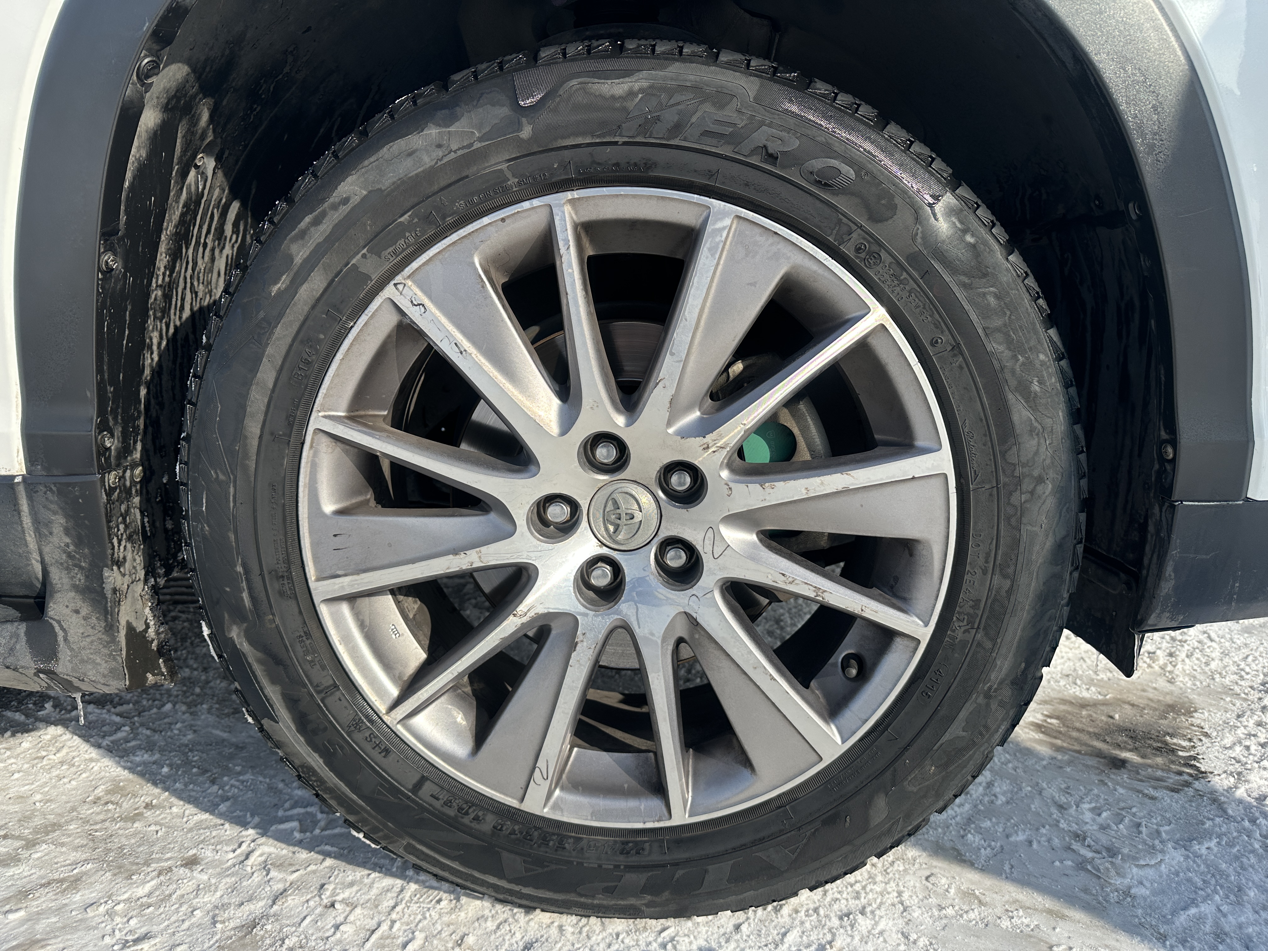 Toyota Highlander 2017 car image #12