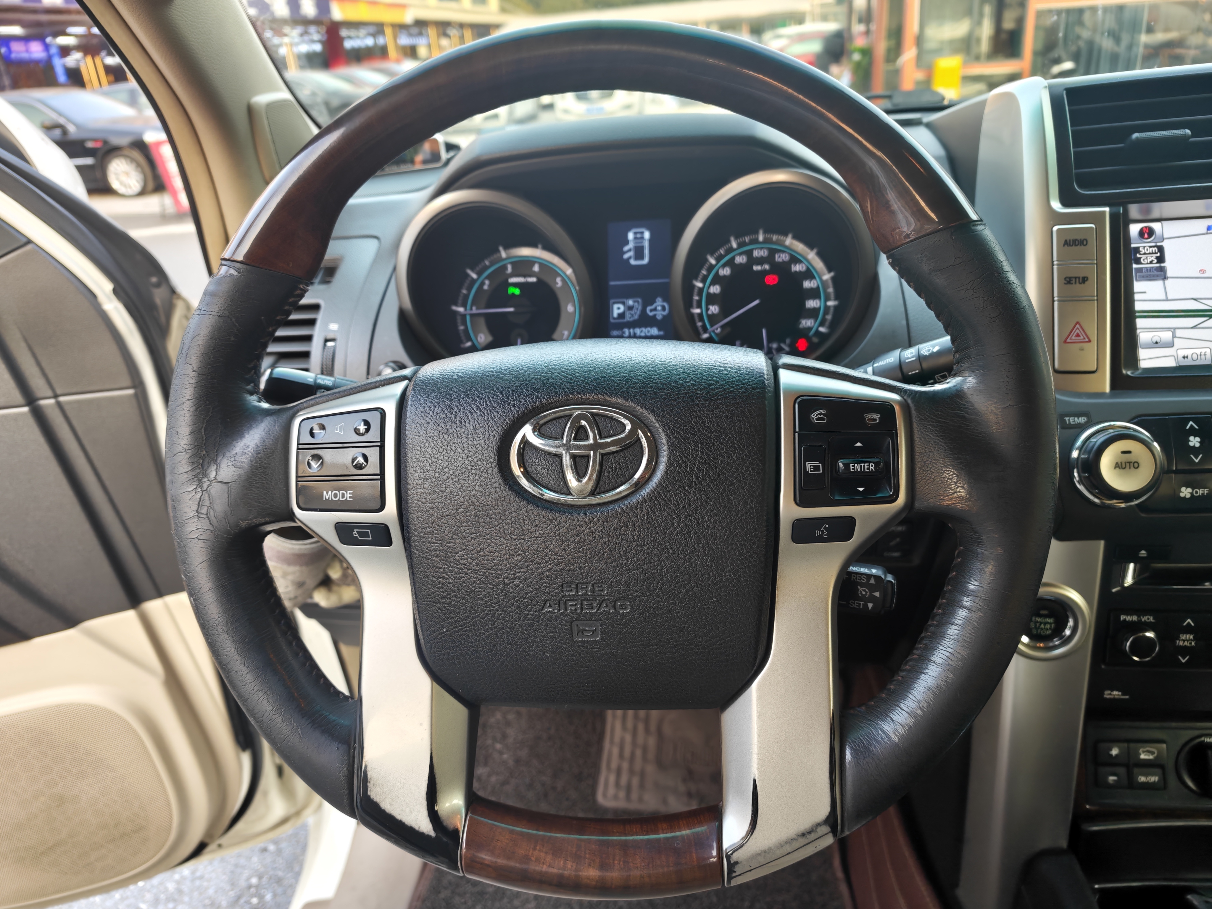 Toyota Land Cruiser Prado 2012 #12 Toyota Land Cruiser Prado 2012 car image #12
