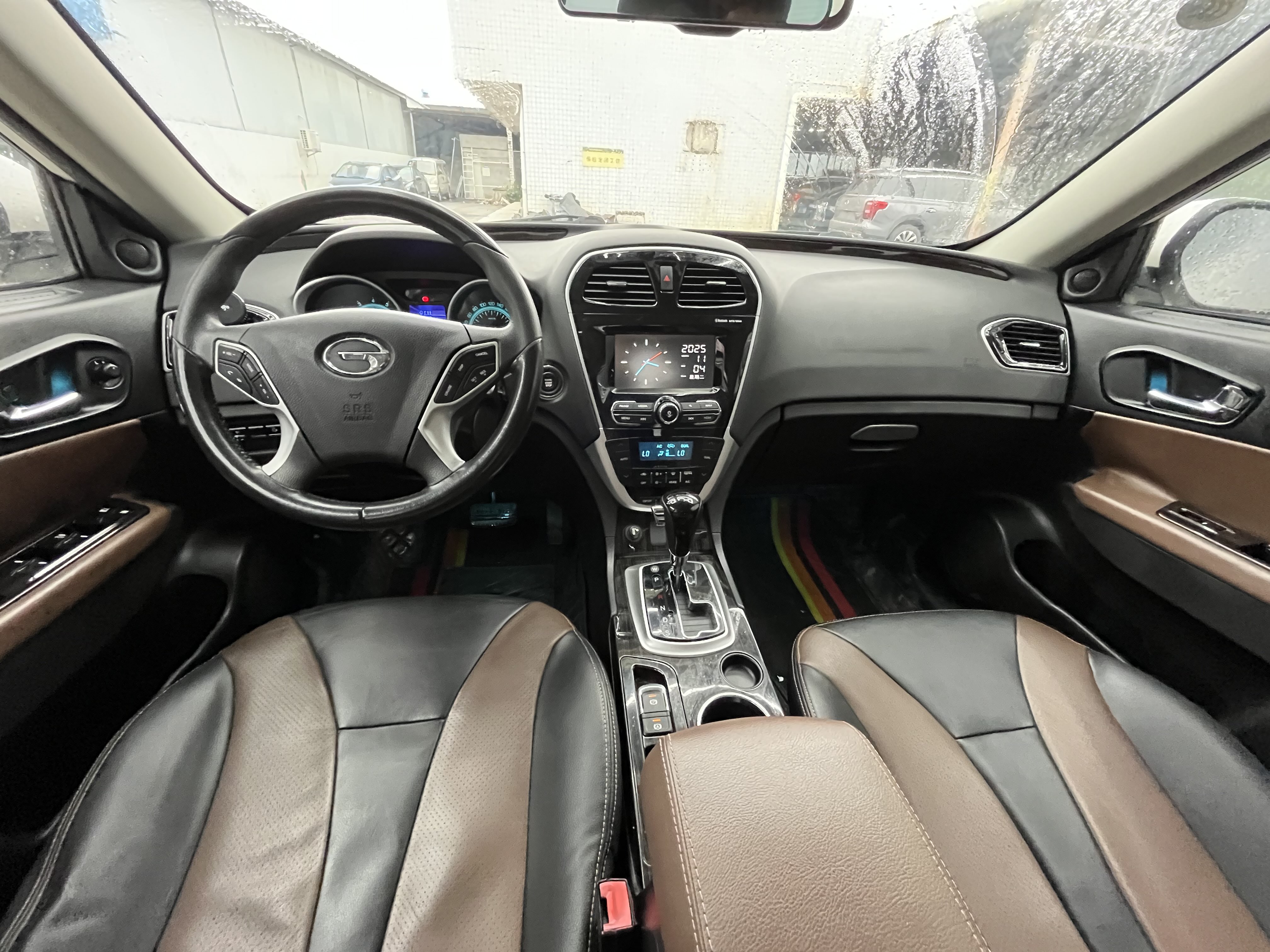 GAC Trumpchi GS5 Super 2015 #12 GAC Trumpchi GS5 Super 2015 car image #12