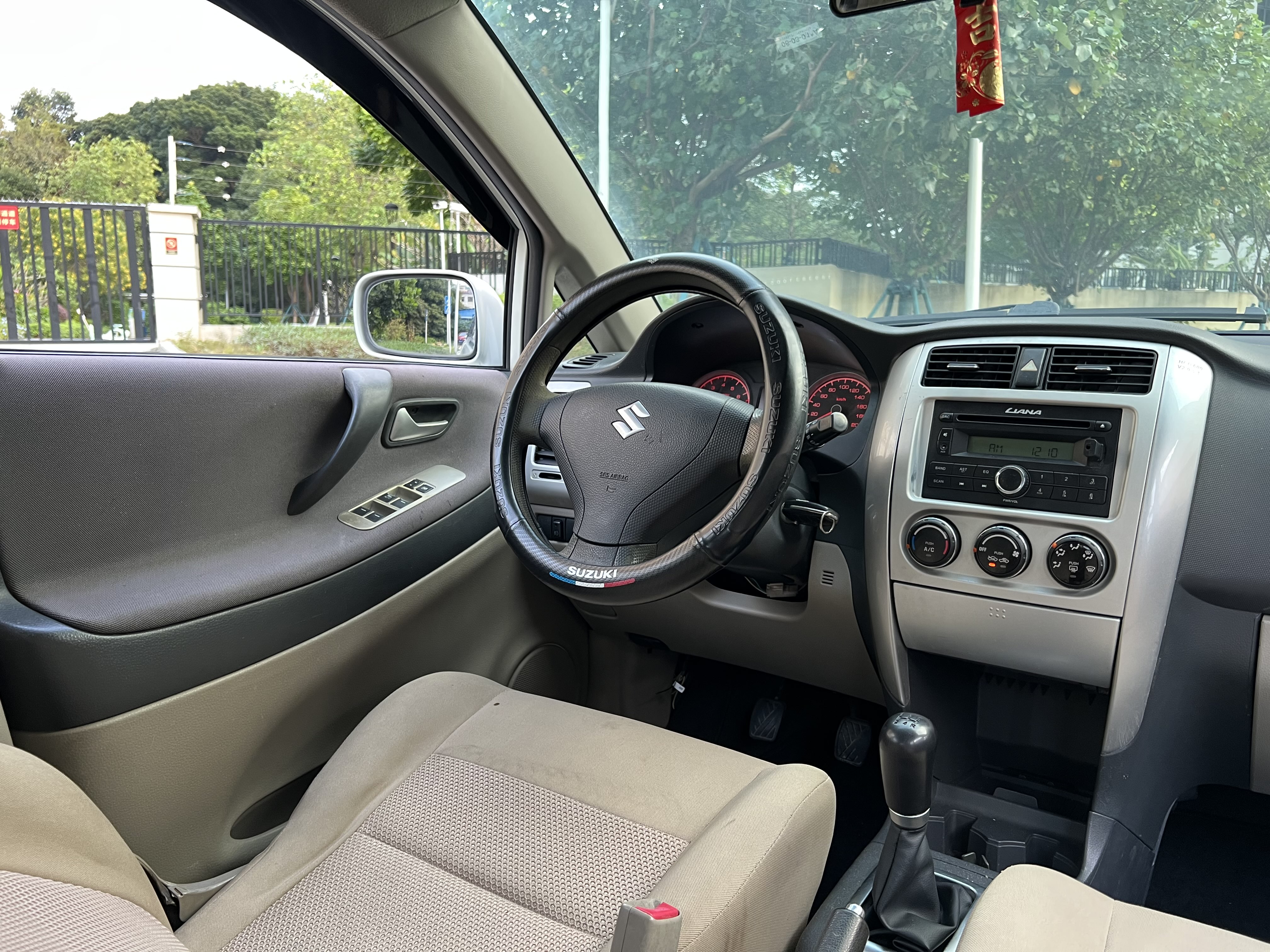 Suzuki Liana A6 2015 immagine di auto #12