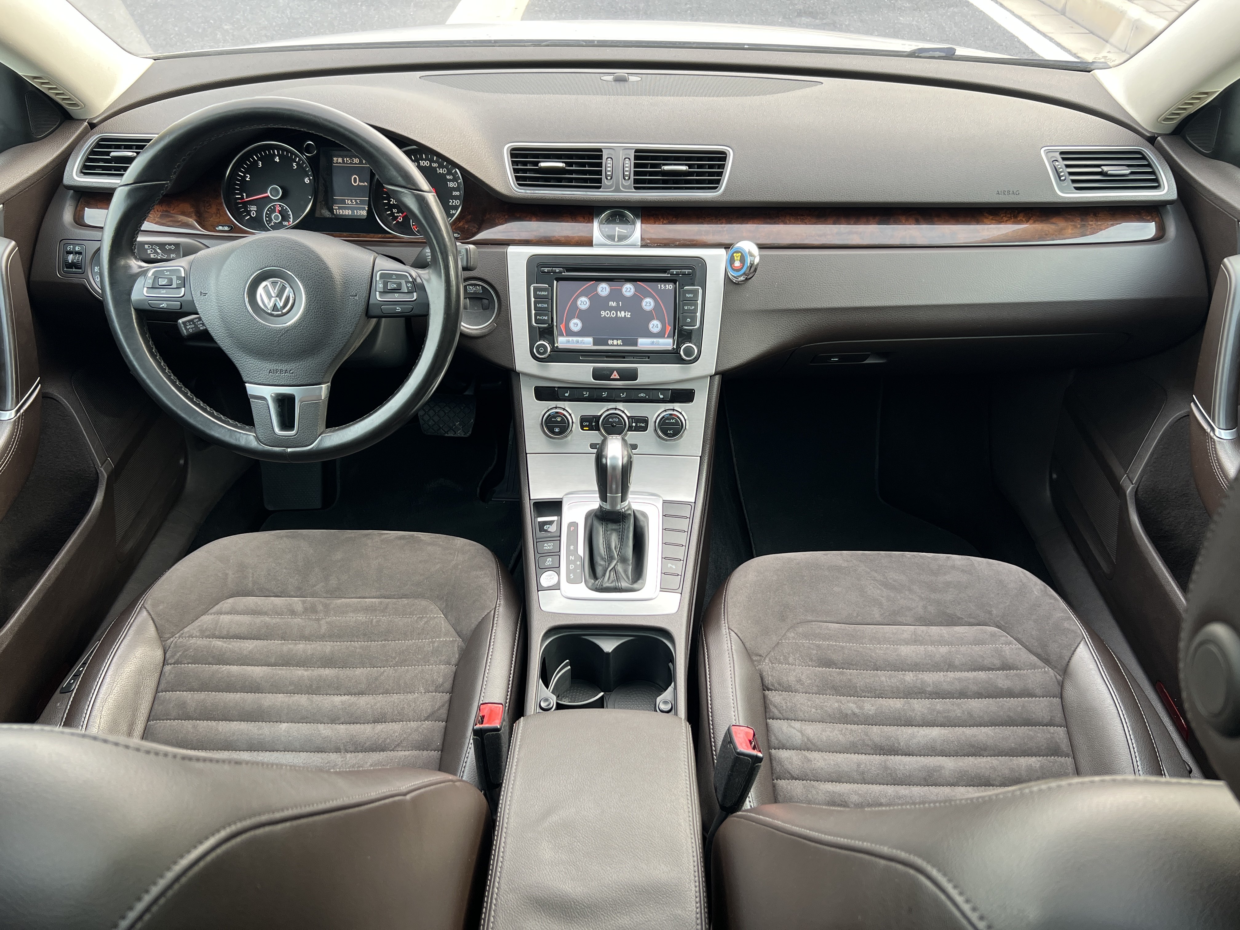 Volkswagen Magotan (Imported) 2015 car image #12