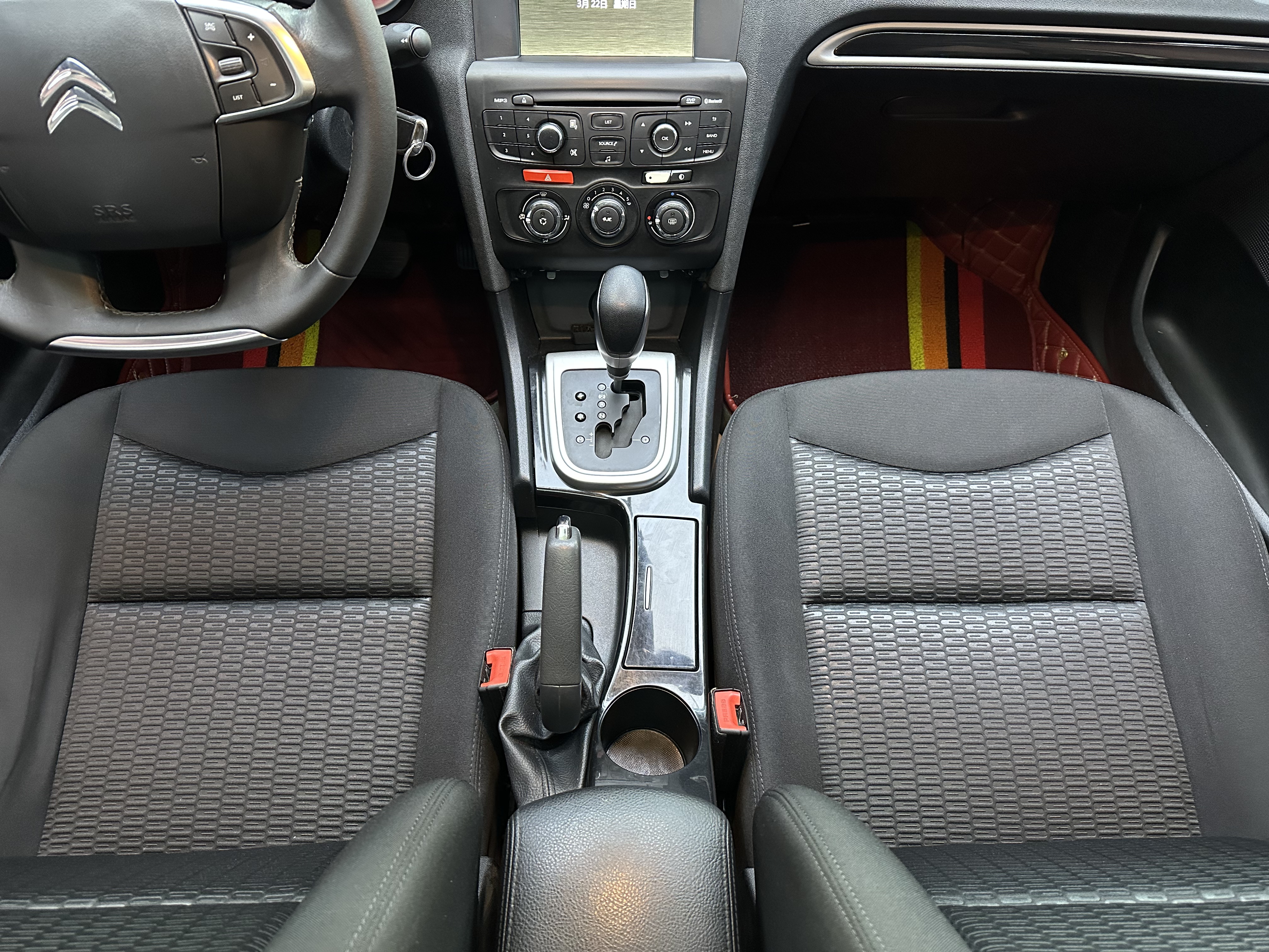 Citroen C4L 2016 imagem de carro #12