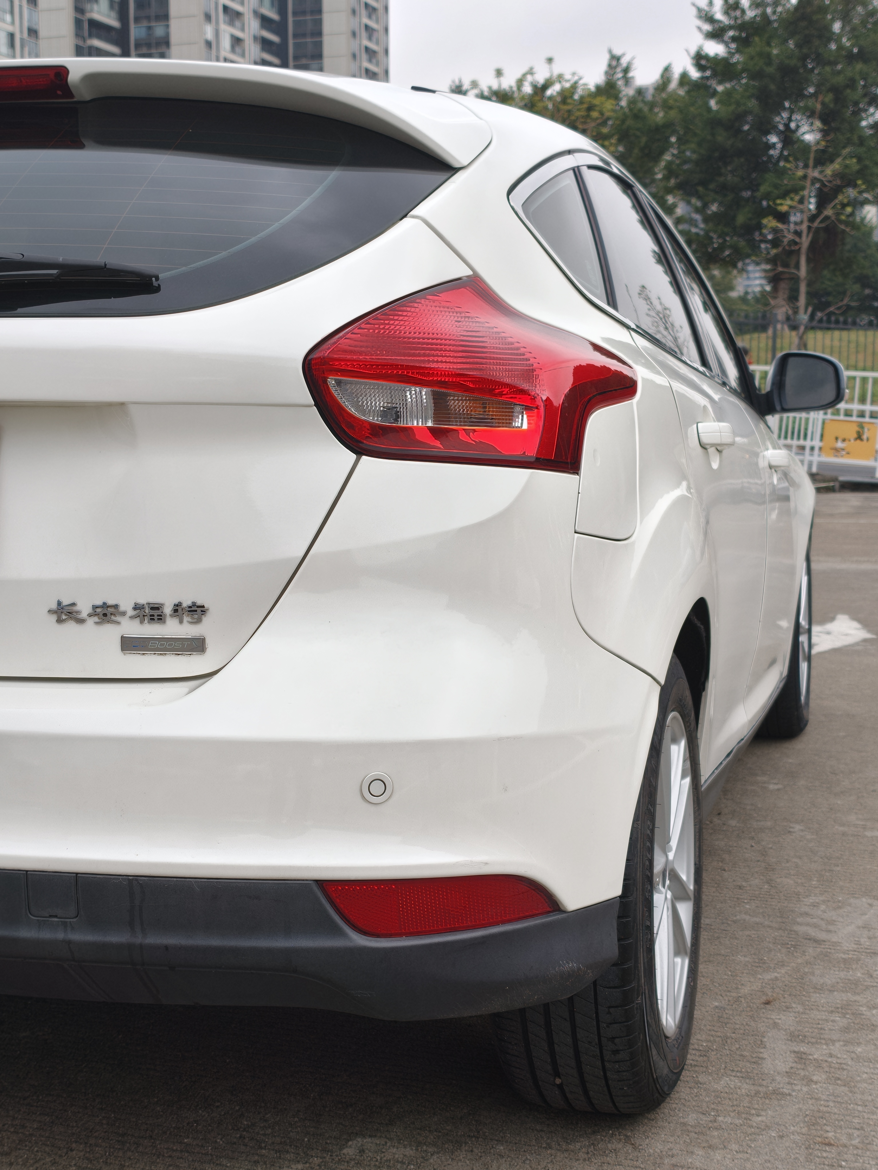 Ford Focus 2016 immagine di auto #12