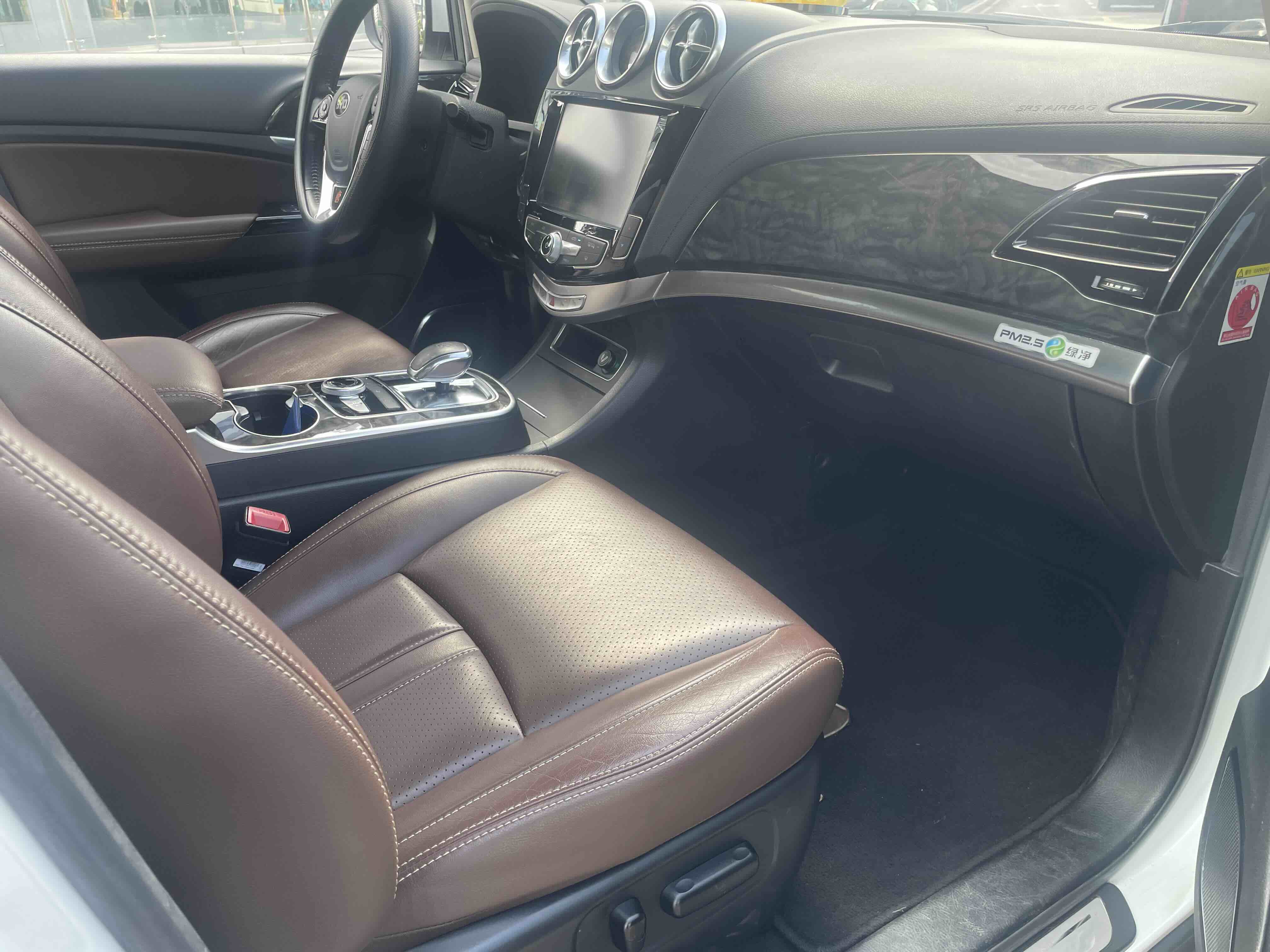 BYD Tang New Energy 2016 #12 BYD Tang New Energy 2016 car image #12