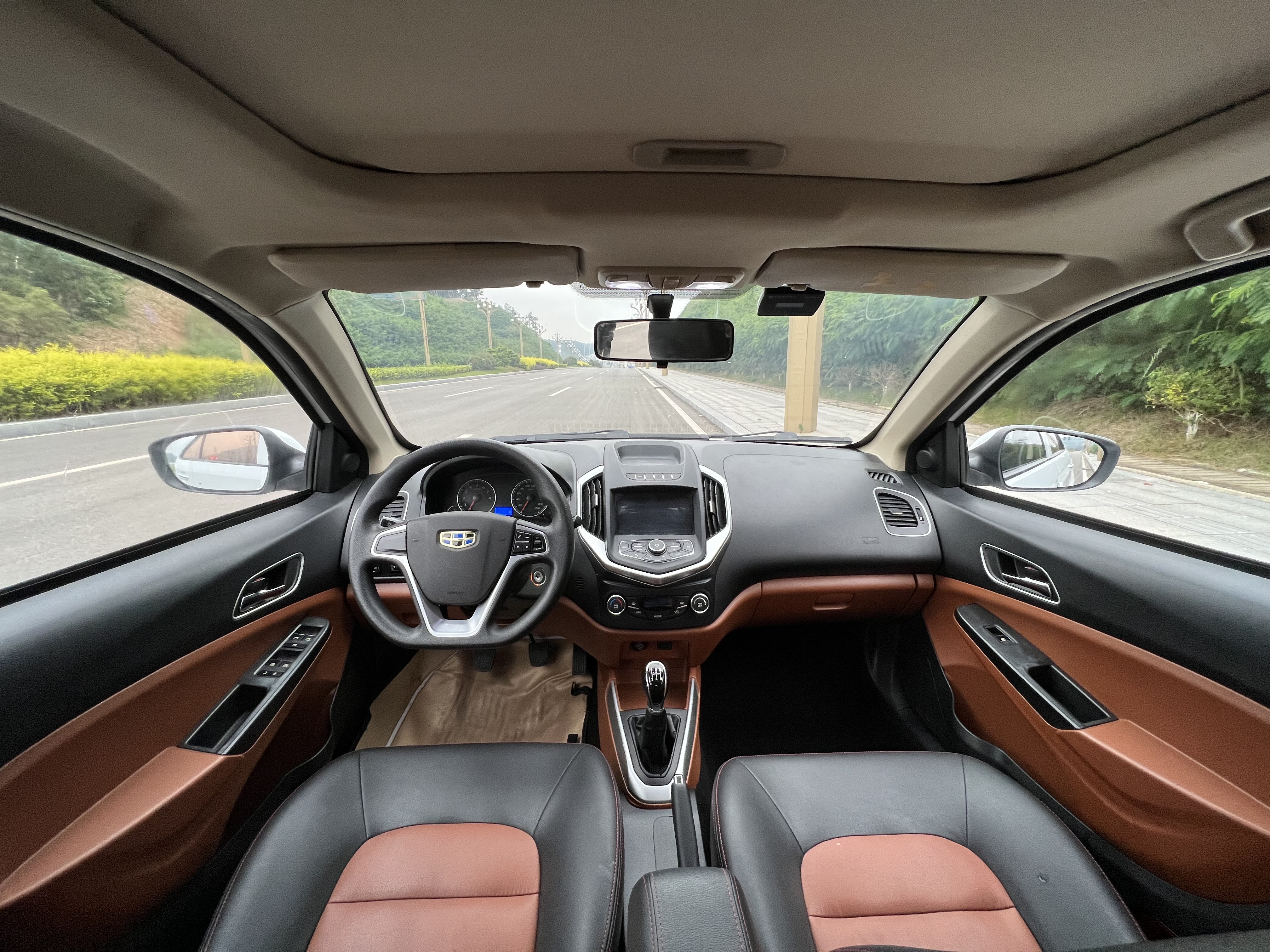 GEELY KingKong 2017 car image #12