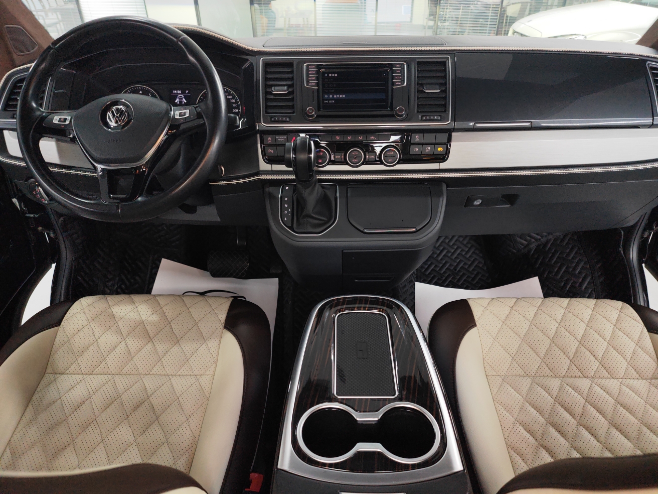 Volkswagen Caravelle 2020 #12 Volkswagen Caravelle 2020 car image #12