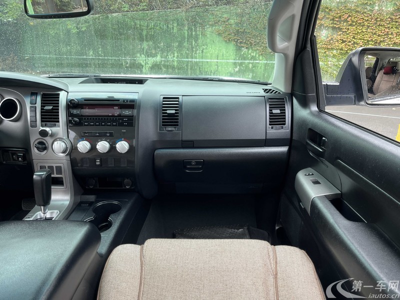 Toyota Tundra 2014 immagine di auto #12