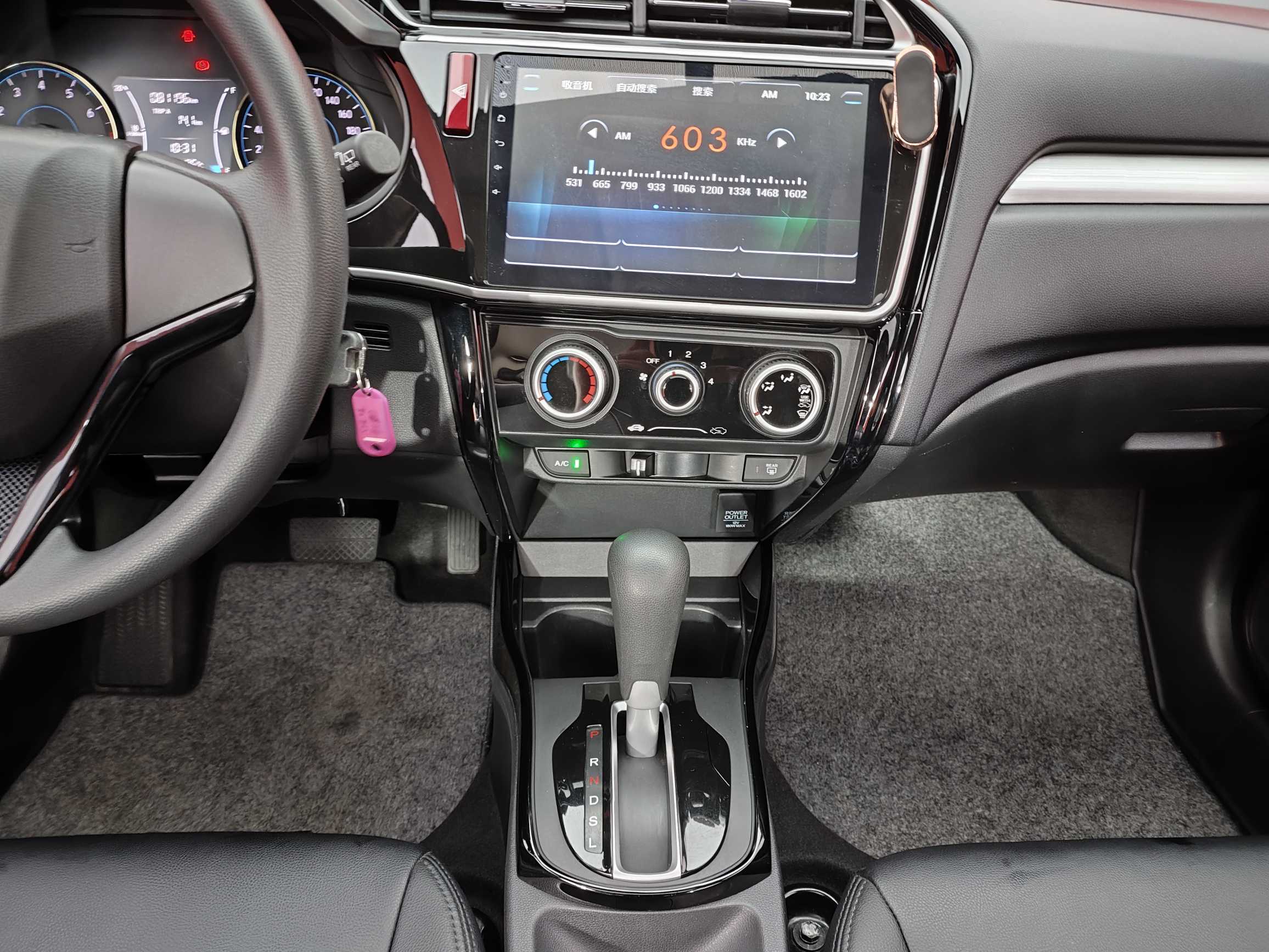 Honda Gienia 2018 car image #12