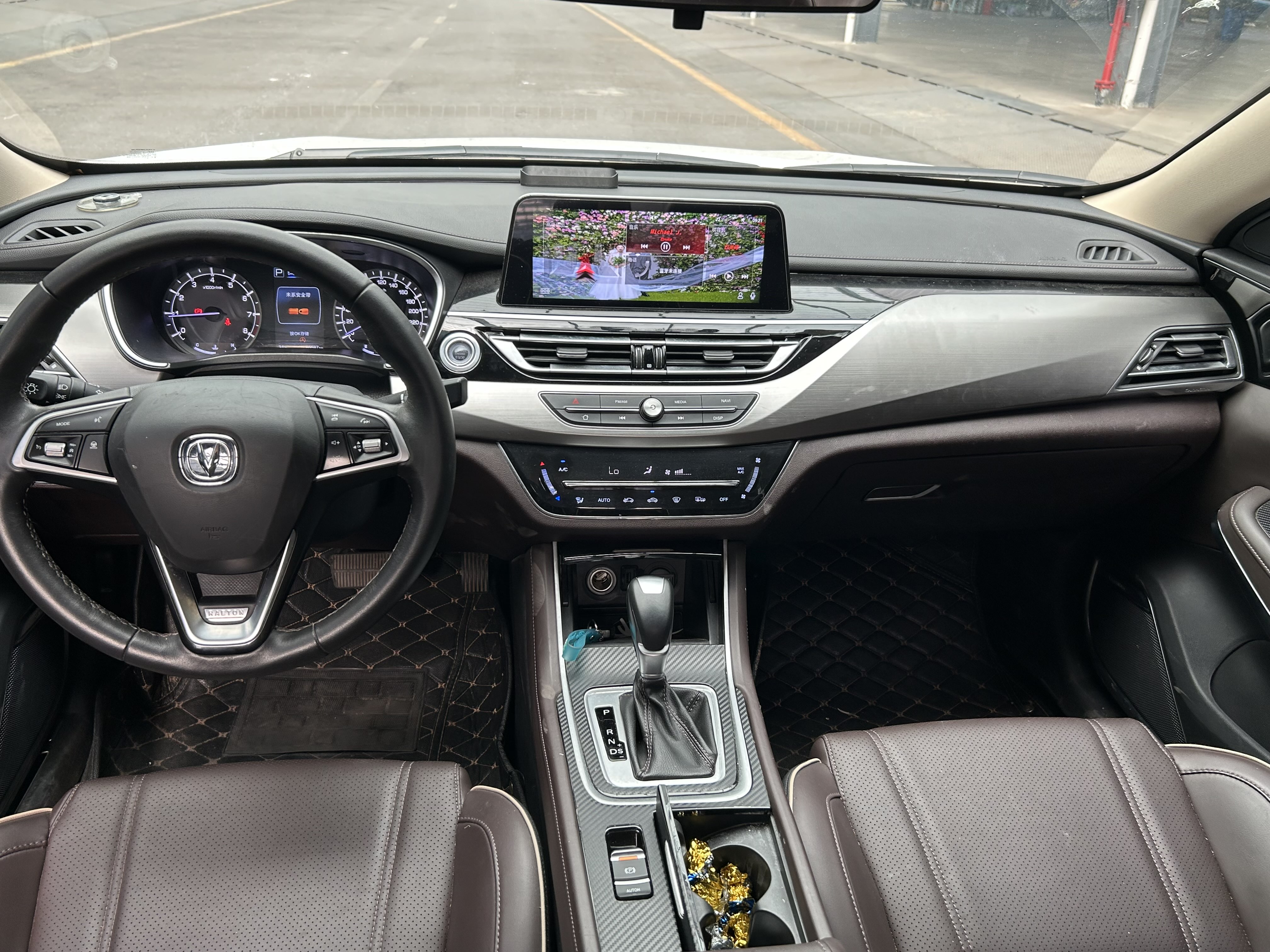 Changan Raeton 2018 car image #12