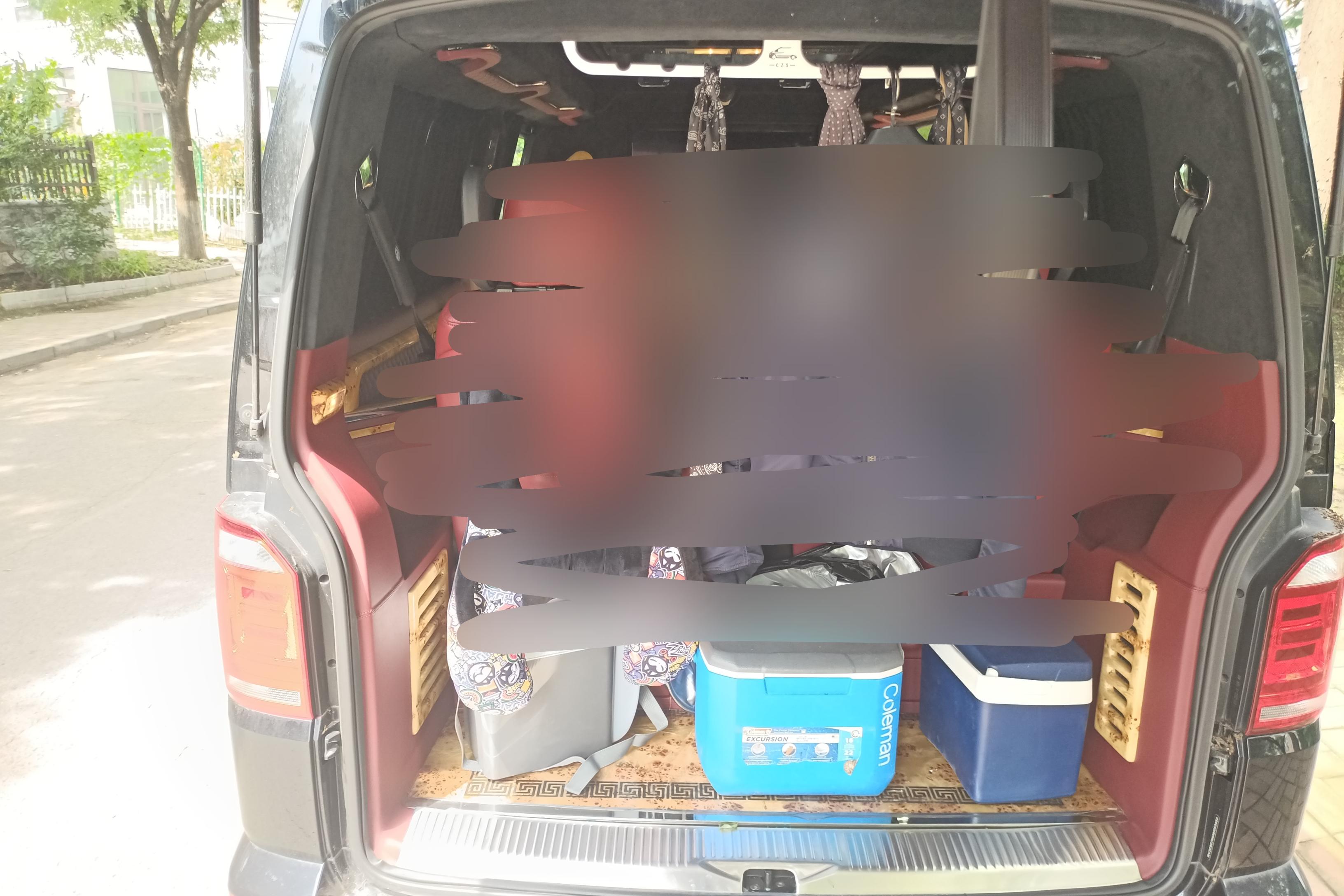 Volkswagen Caravelle 2017 car image #12