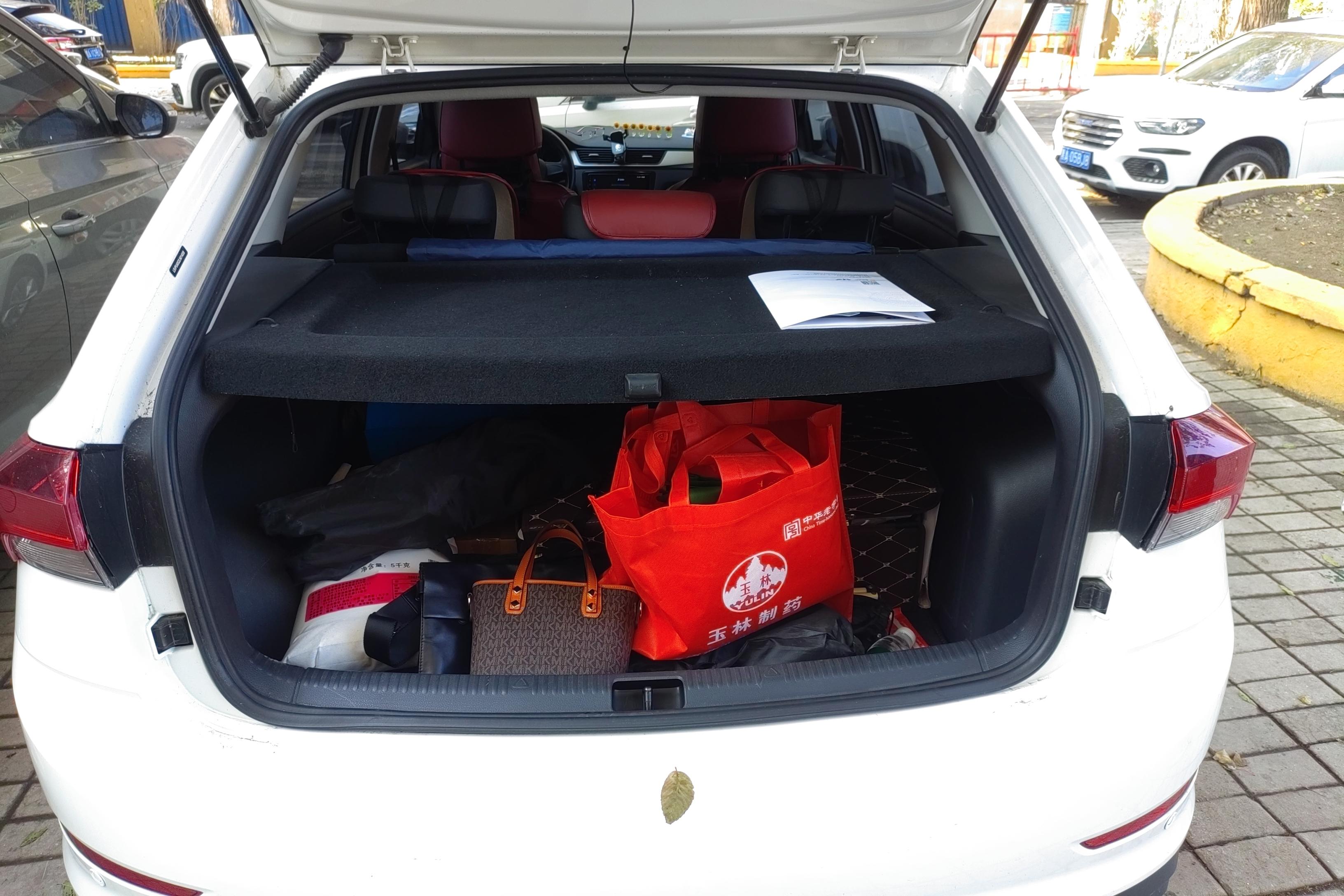 Skoda Rapid Spaceback 2021 car image #12