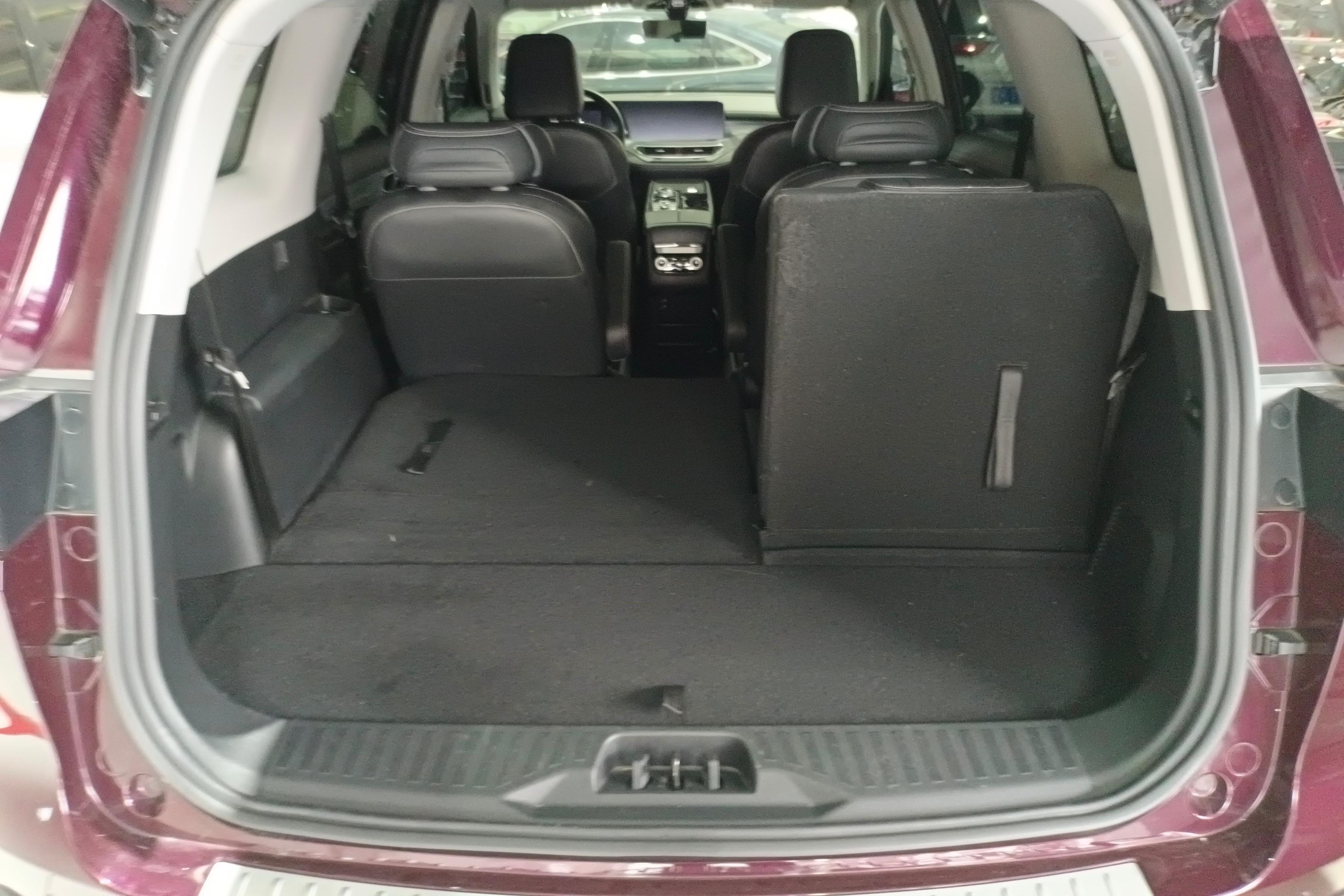 Ford Equator 2021 car image #12