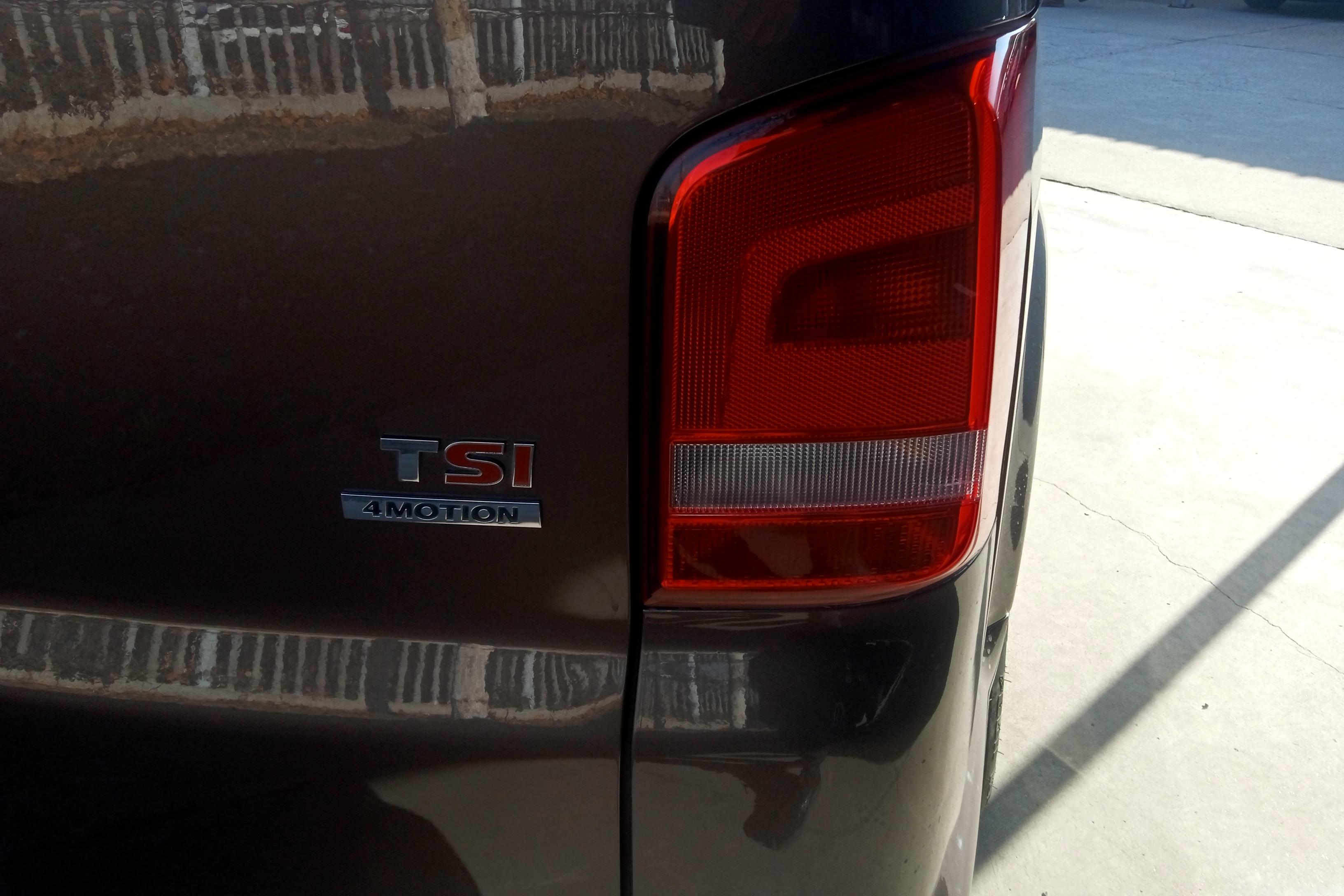 Volkswagen Caravelle 2015 immagine di auto #12