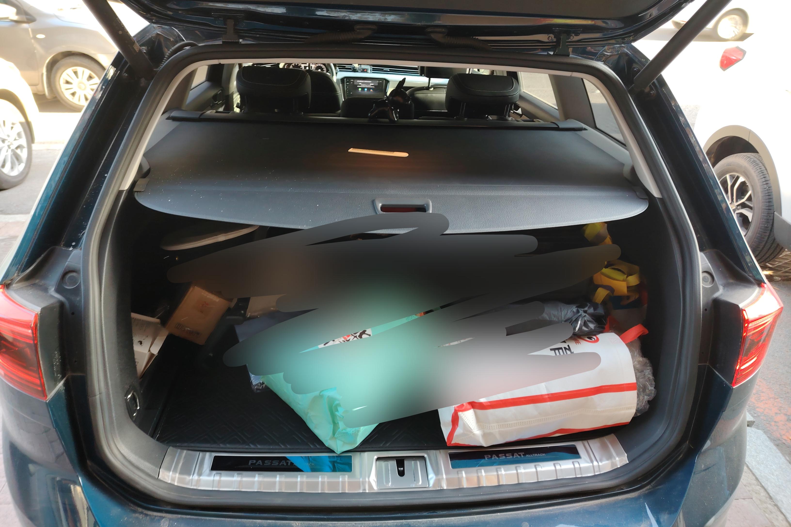 Volkswagen Passat Variant 2022 immagine di auto #12