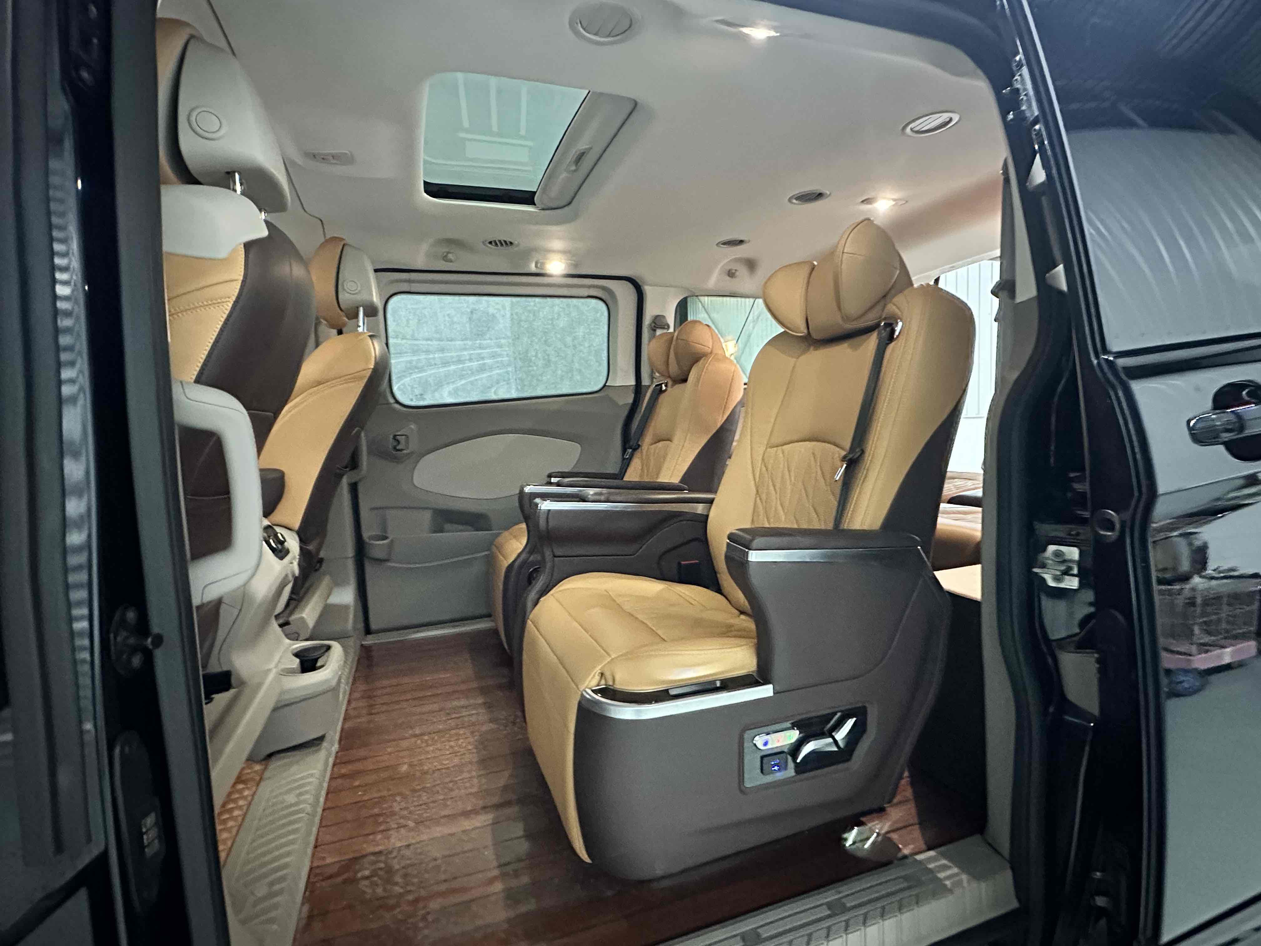 Ford Tourneo 2017 #12 Ford Tourneo 2017 immagine di auto #12