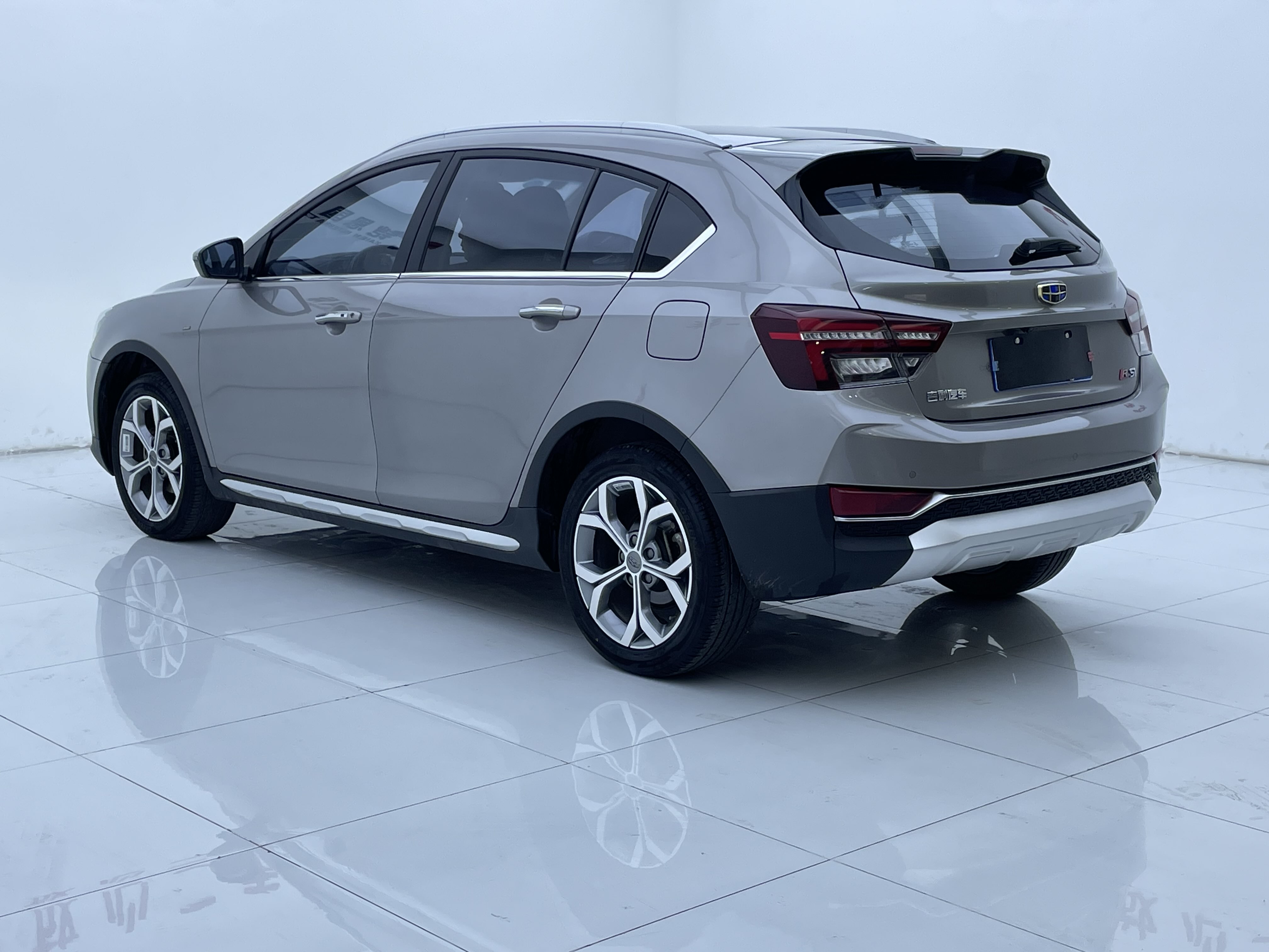 GEELY Vision S1 2018 car image #12