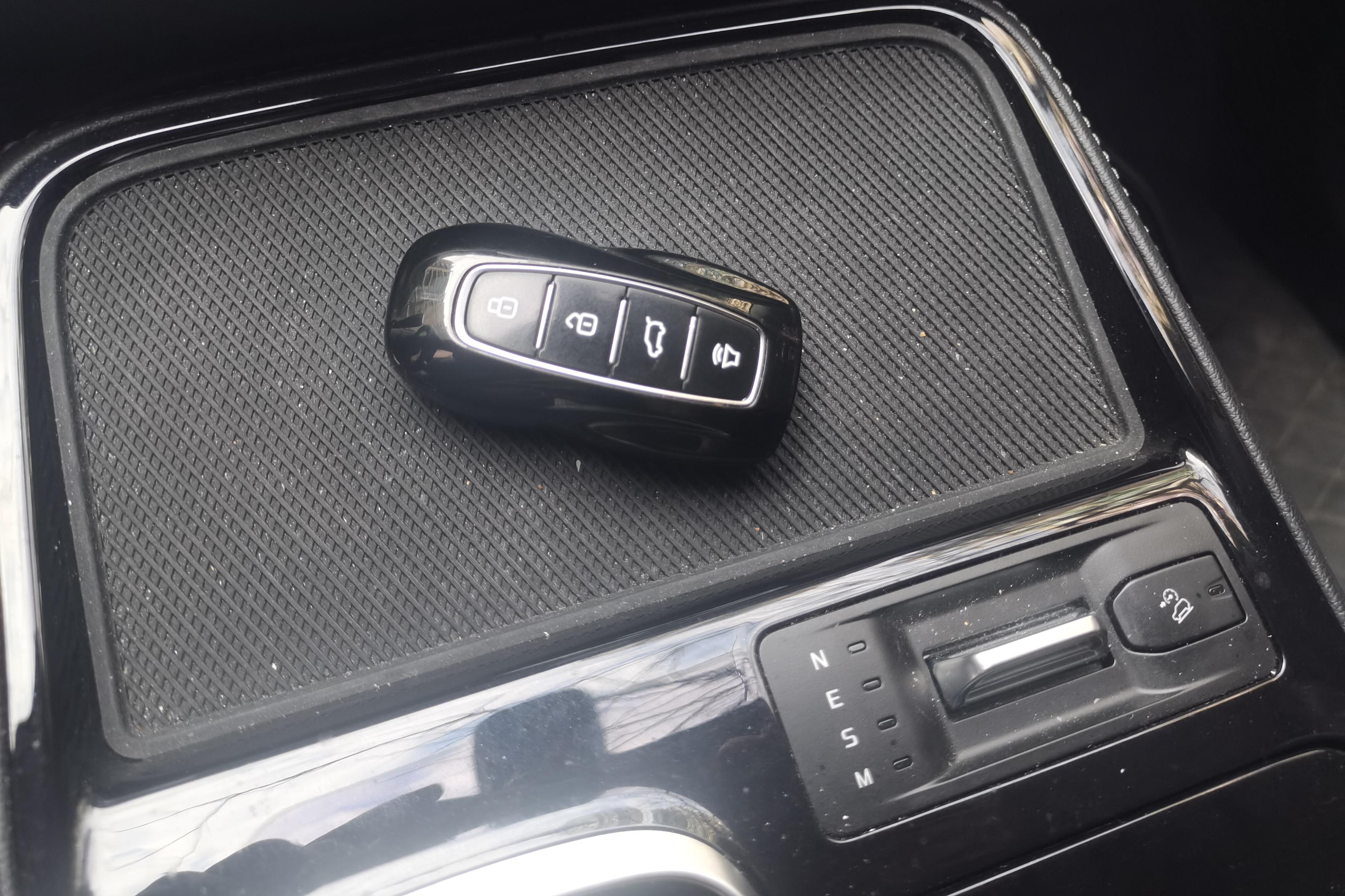 Ford Equator 2022 #12 Ford Equator 2022 car image #12