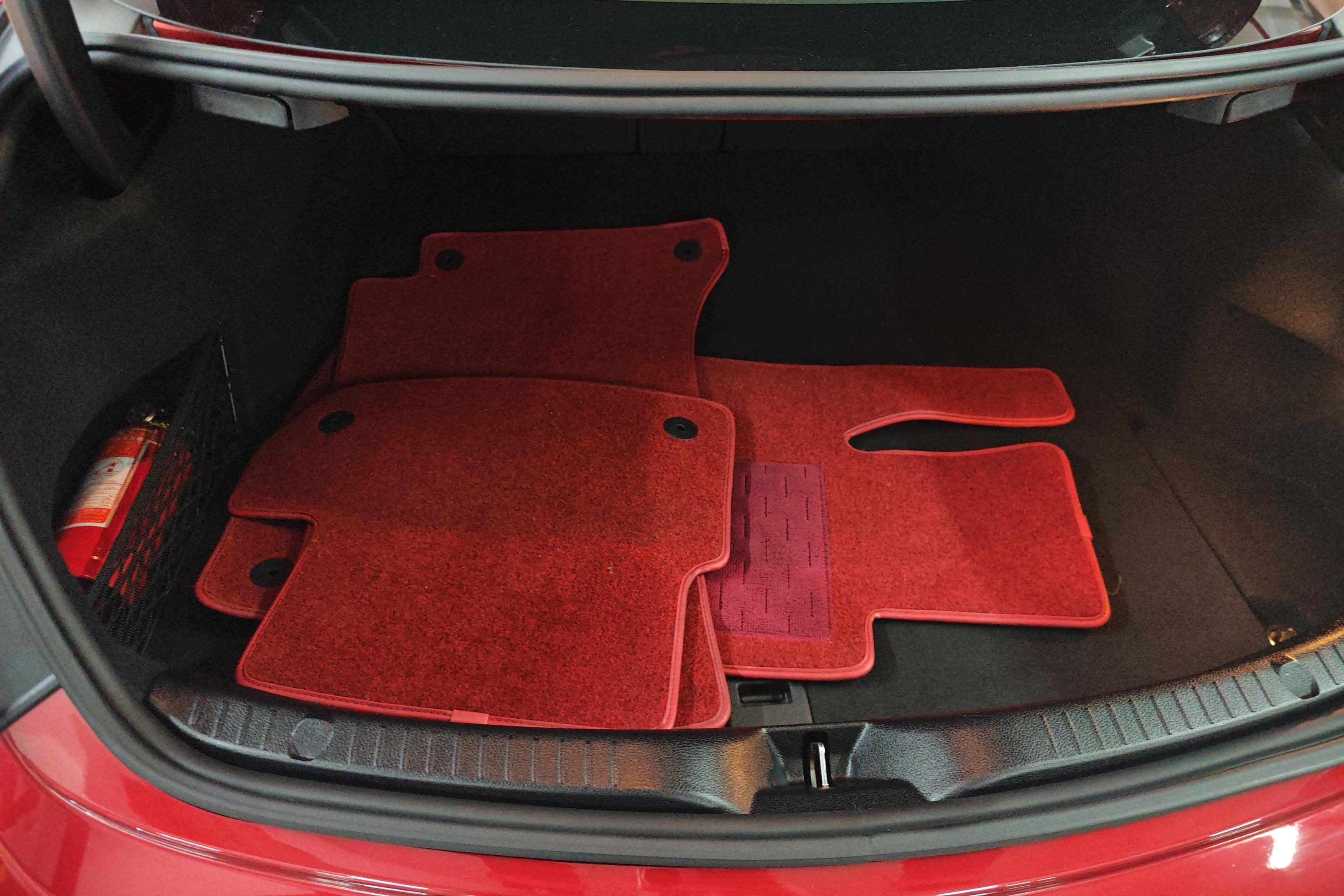 Mercedes-Benz C Class (Imported) 2017 car image #12