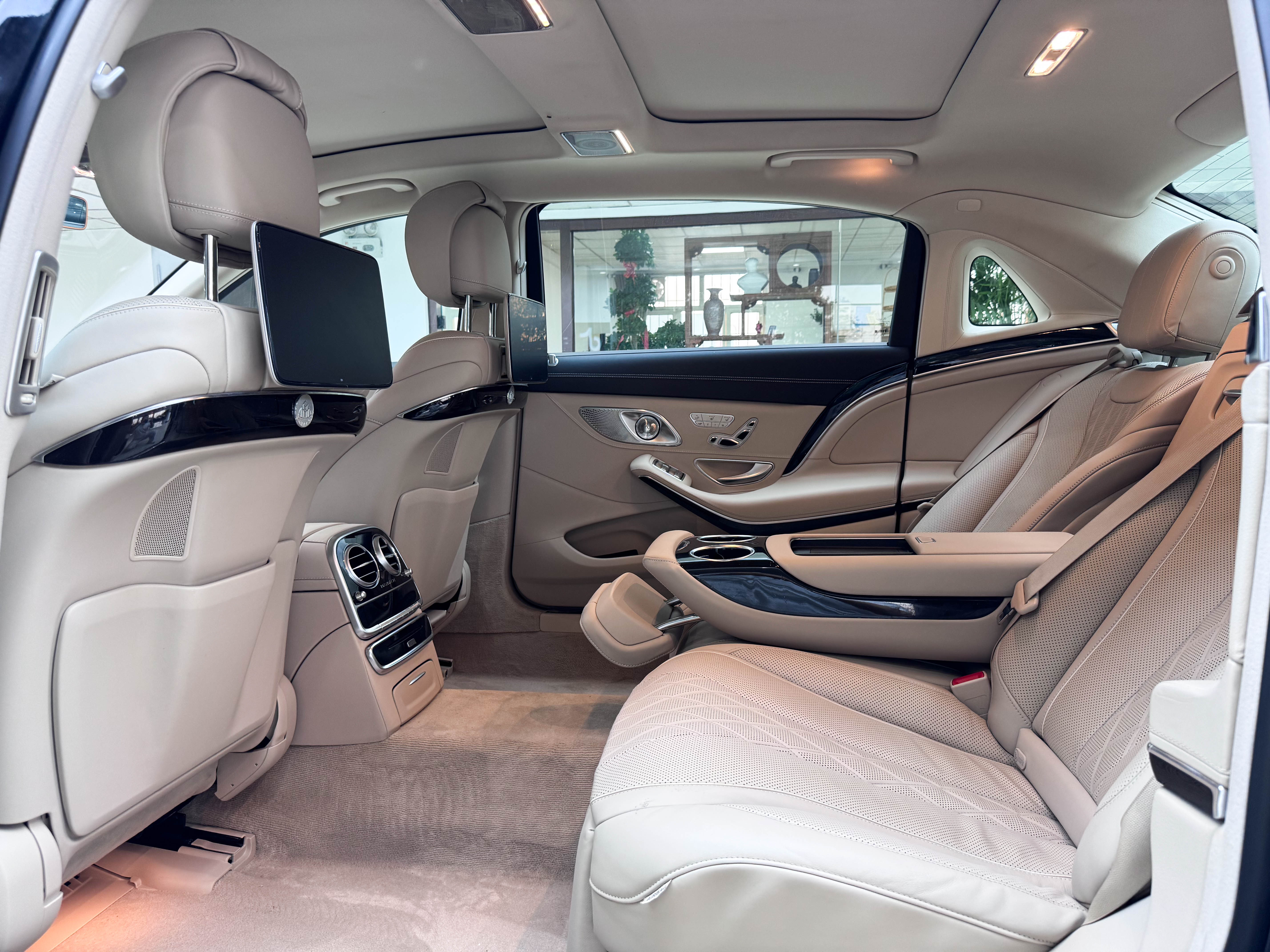 奔驰 迈巴赫S级 2019 汽车图片 #12