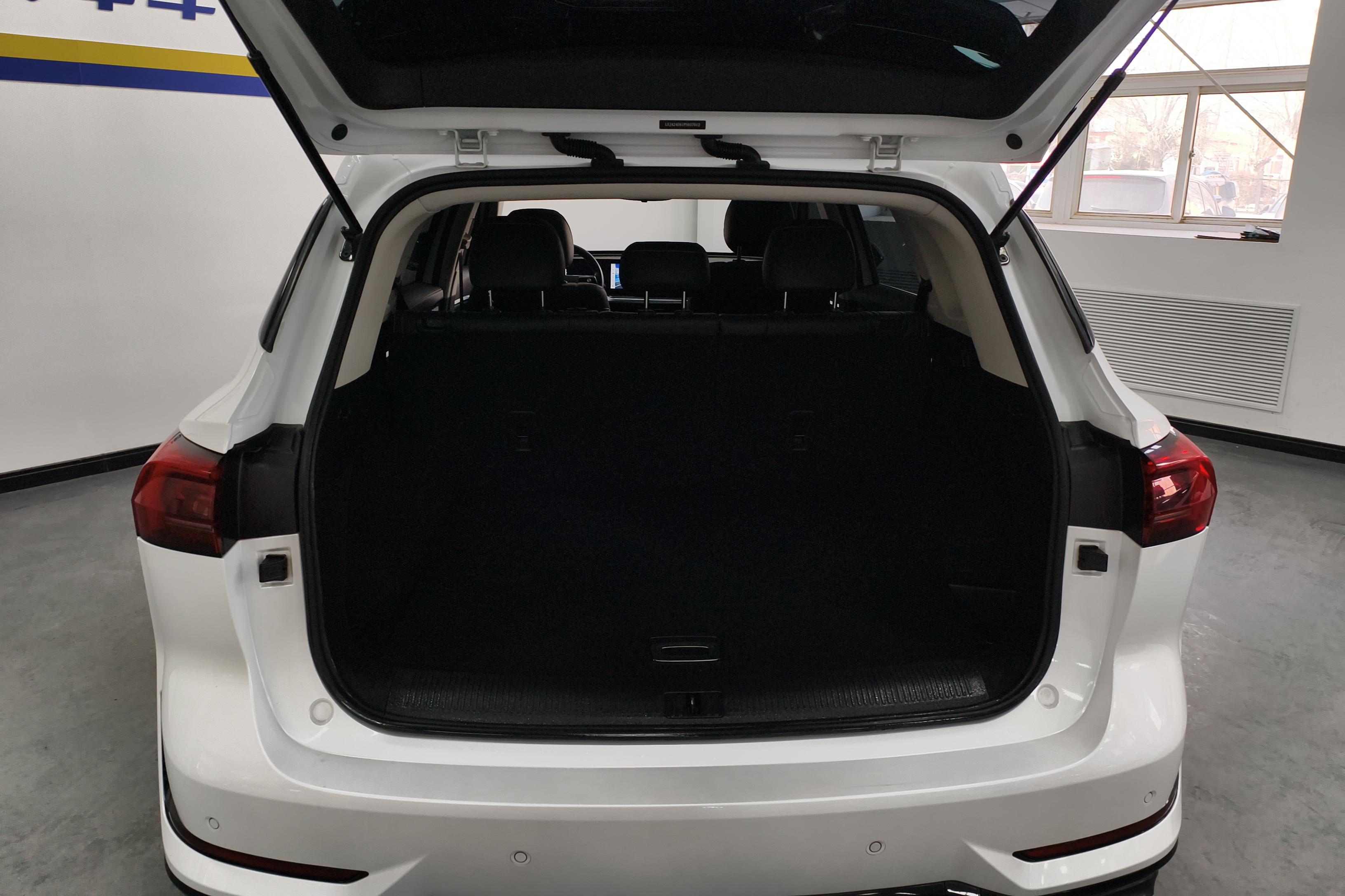 Roewe RX5 MAX 2023 изображение автомобиля #12