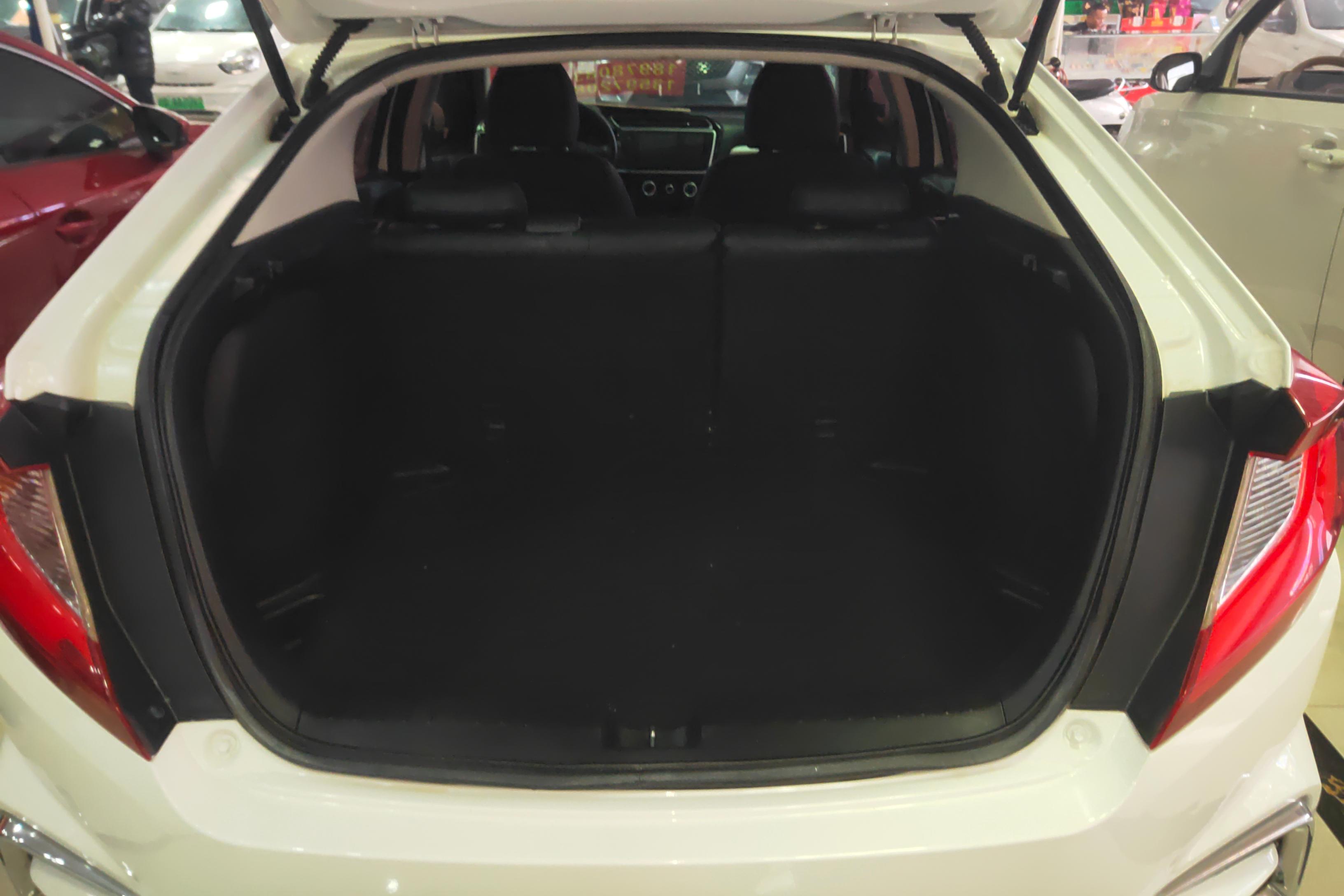 Honda Gienia 2018 car image #12