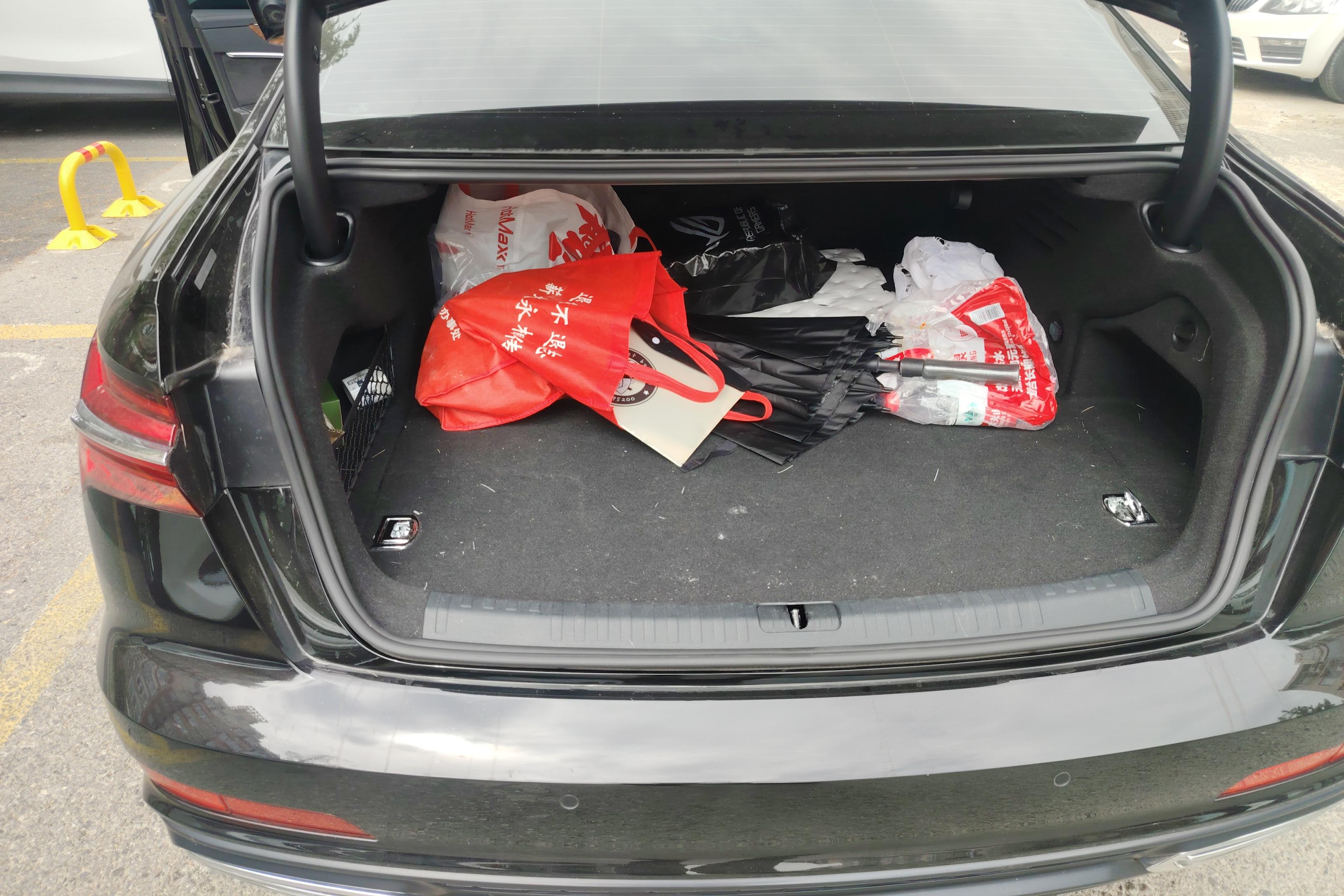 Audi A6L New Energy 2020 car image #12