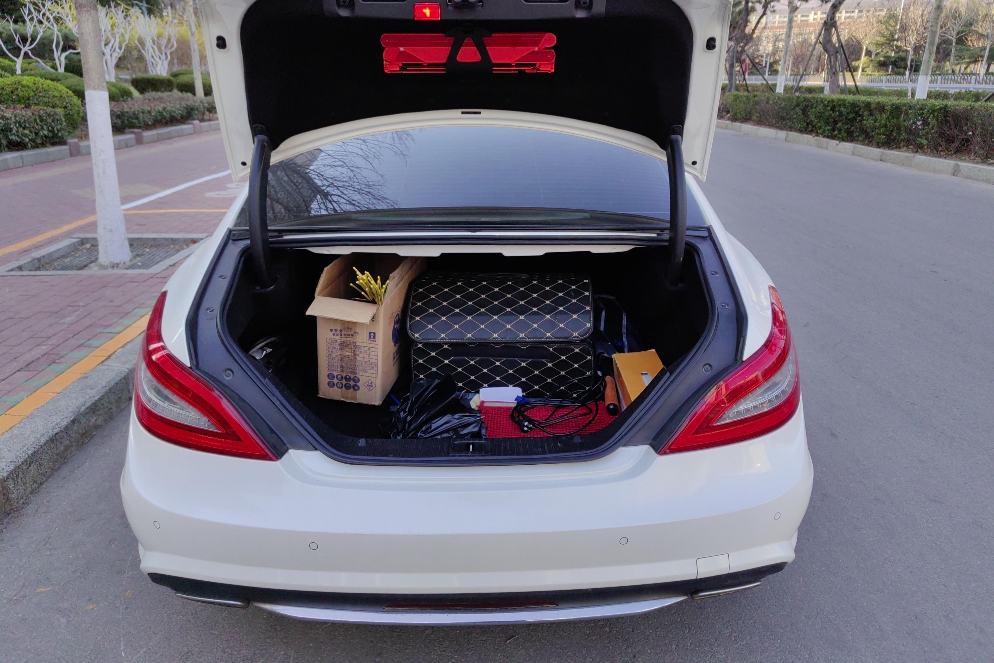 Mercedes-Benz CLS AMG 2015 car image #12