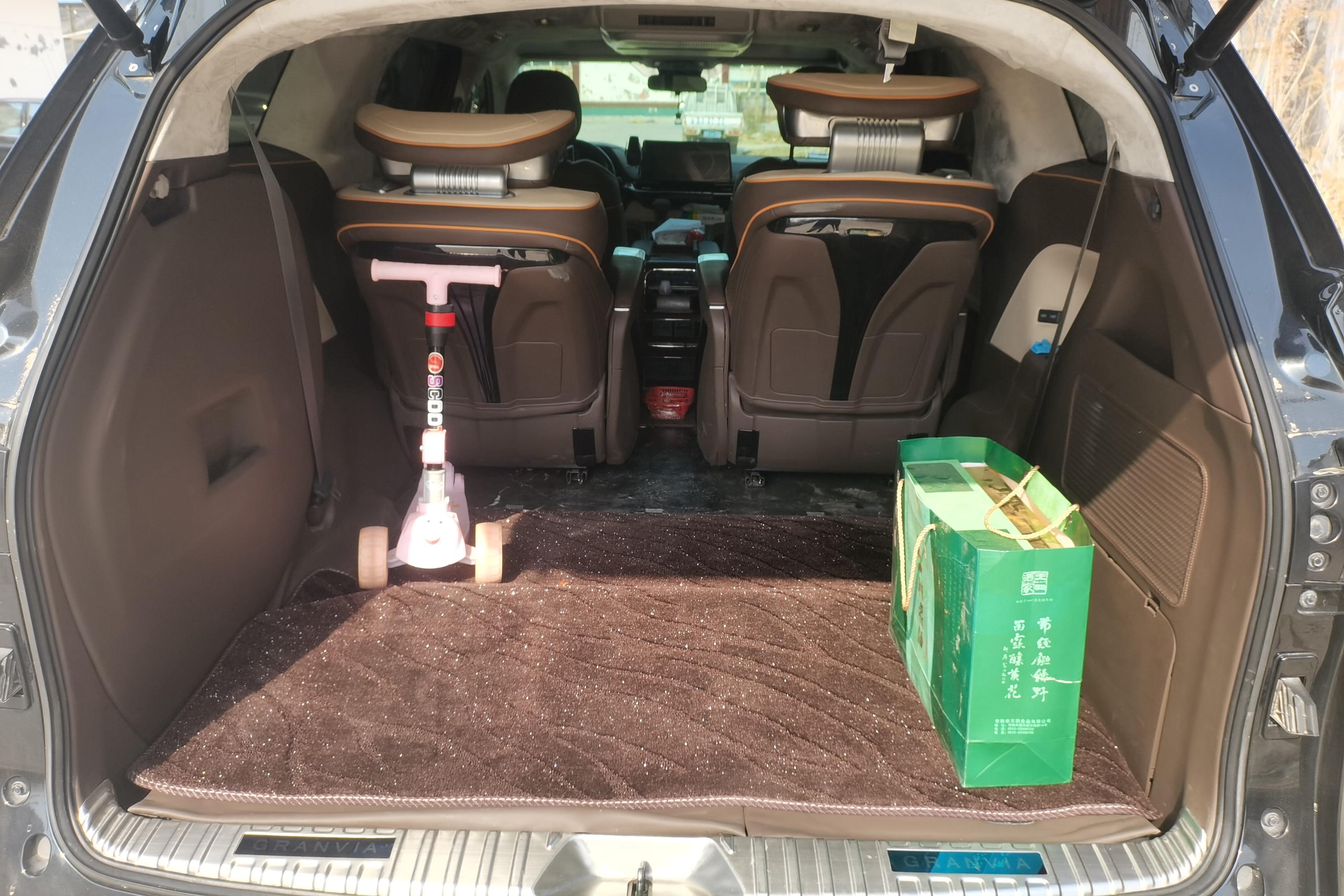 Toyota Granvia 2023 #12 Toyota Granvia 2023 immagine di auto #12