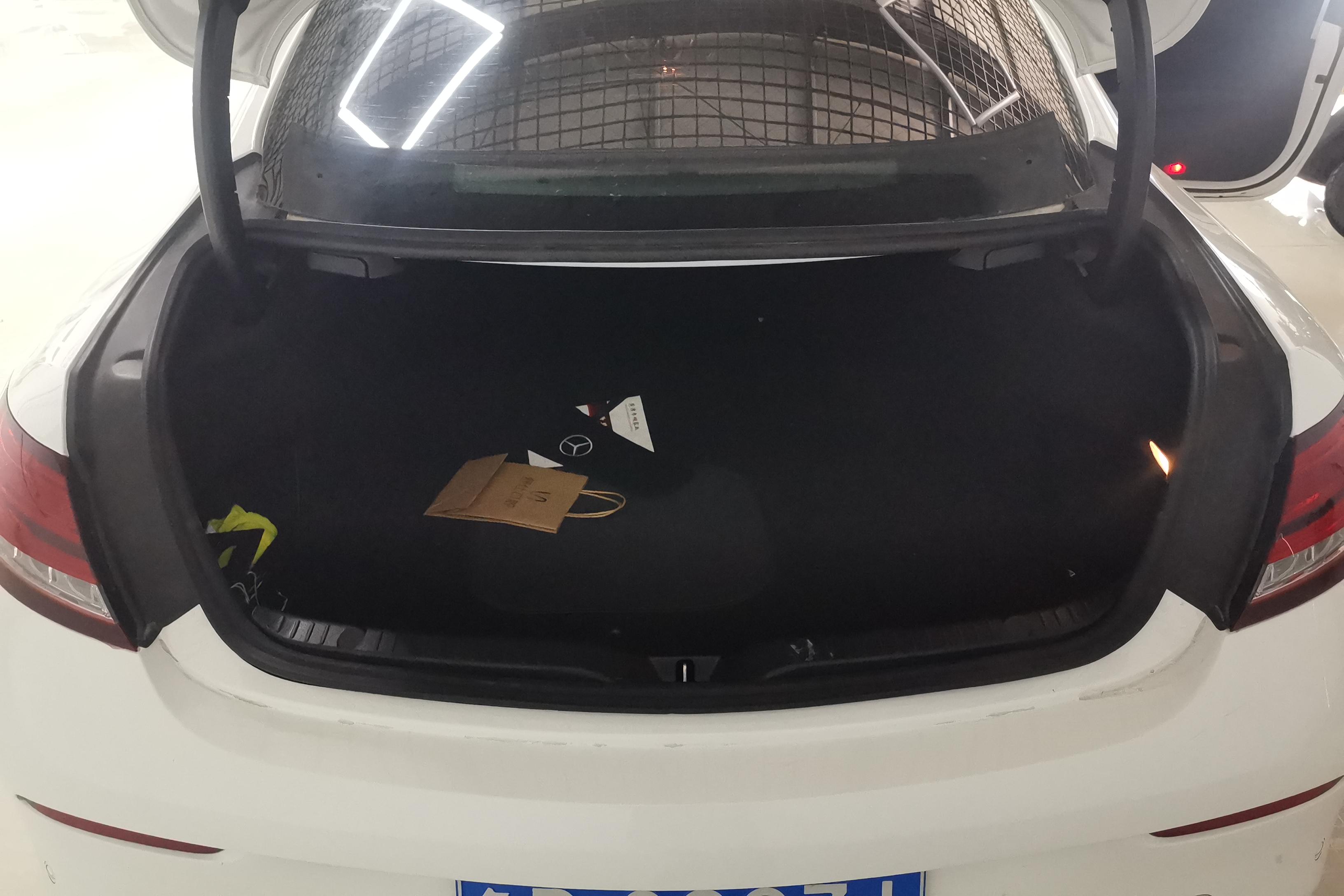 Mercedes-Benz C Class (Imported) 2020 #12 Mercedes-Benz C Class (Imported) 2020 car image #12