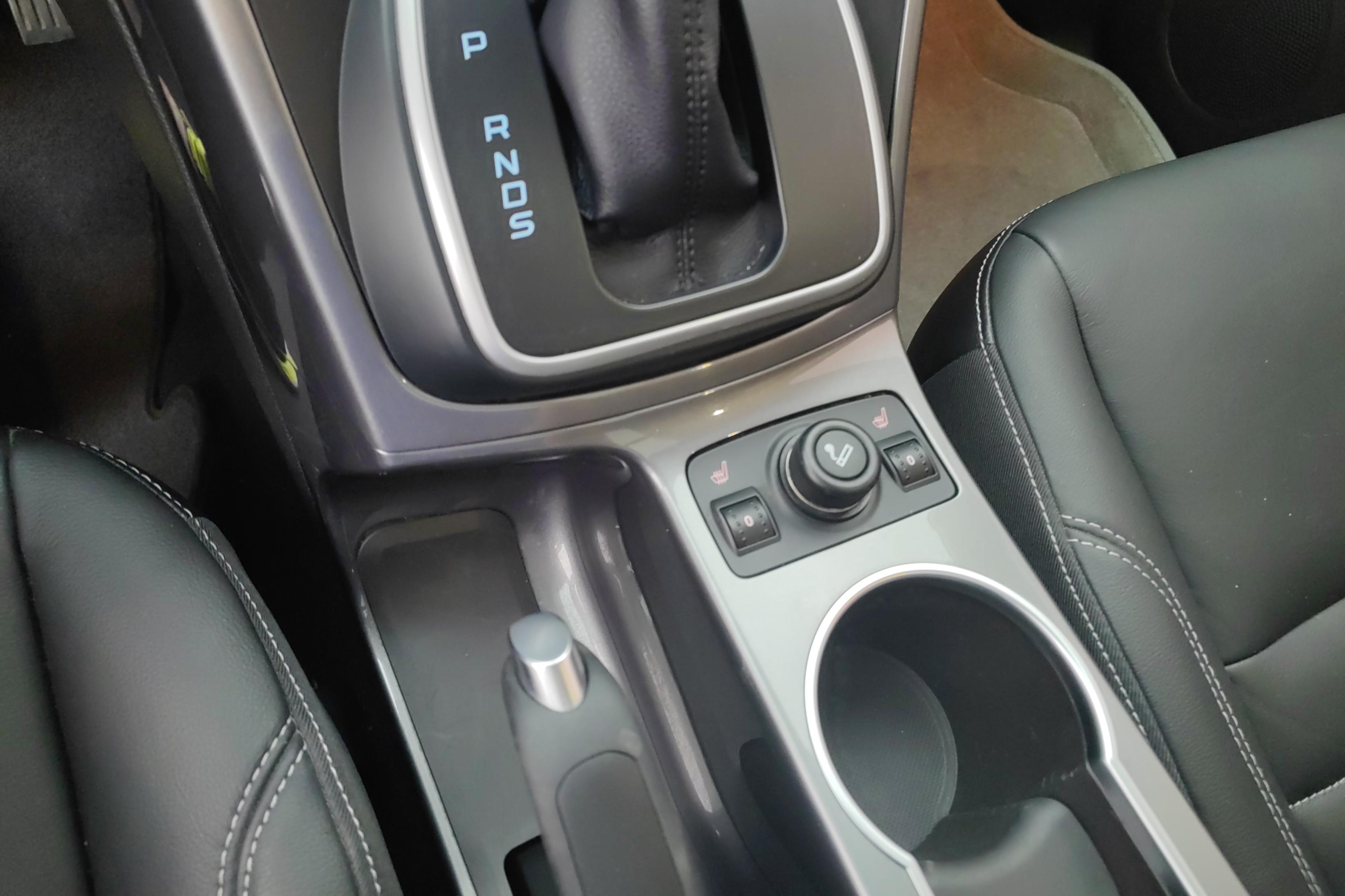 Ford Kuga 2015 imagem de carro #12