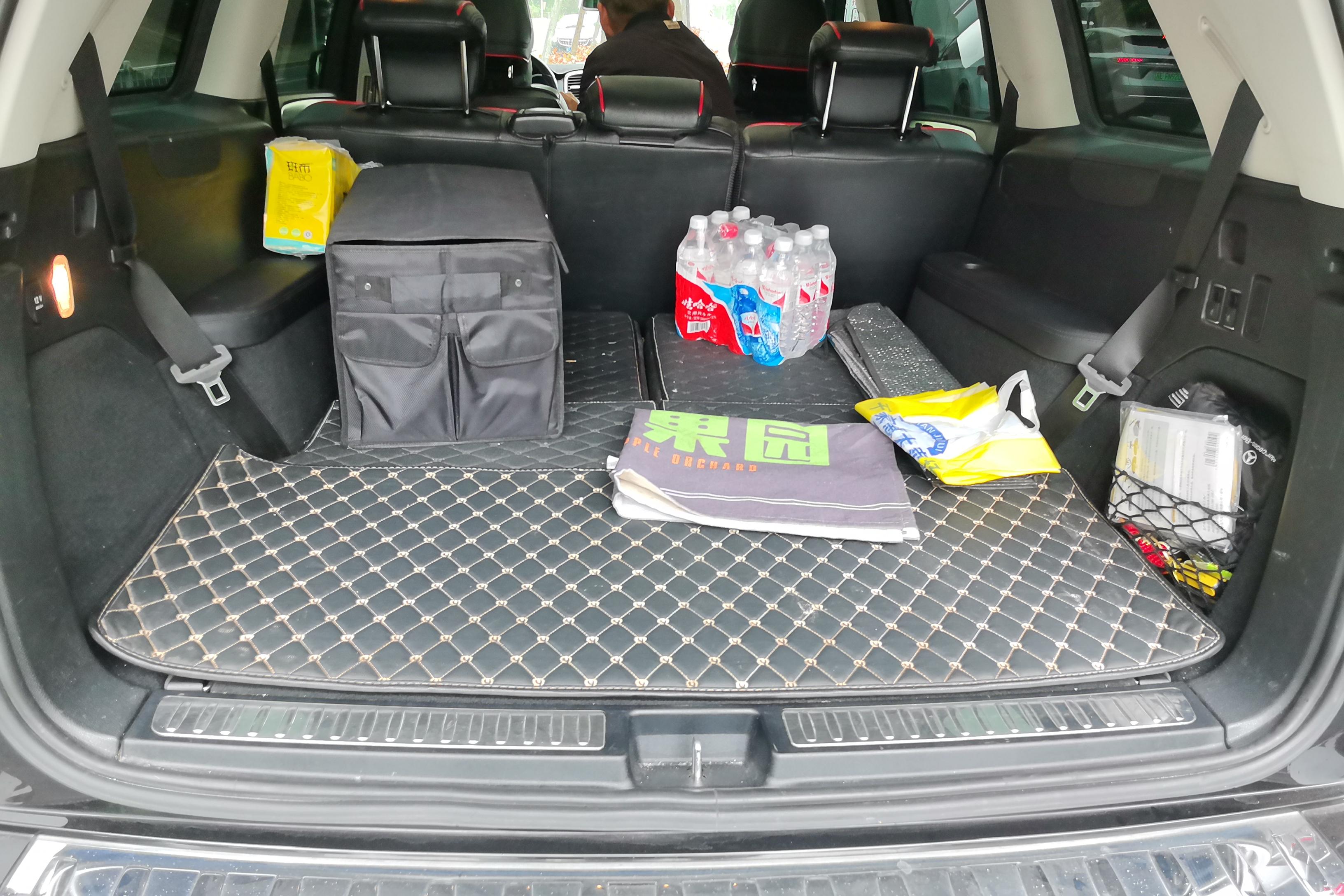 Mercedes-Benz GLS AMG 2016 car image #12