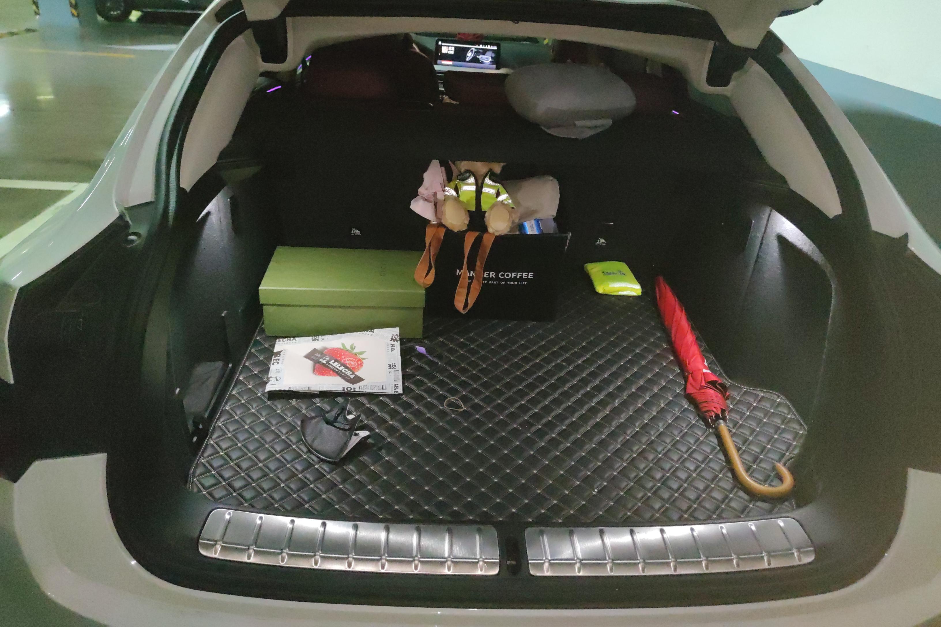 BMW X4 M40i 2022 #12 BMW X4 M40i 2022 car image #12