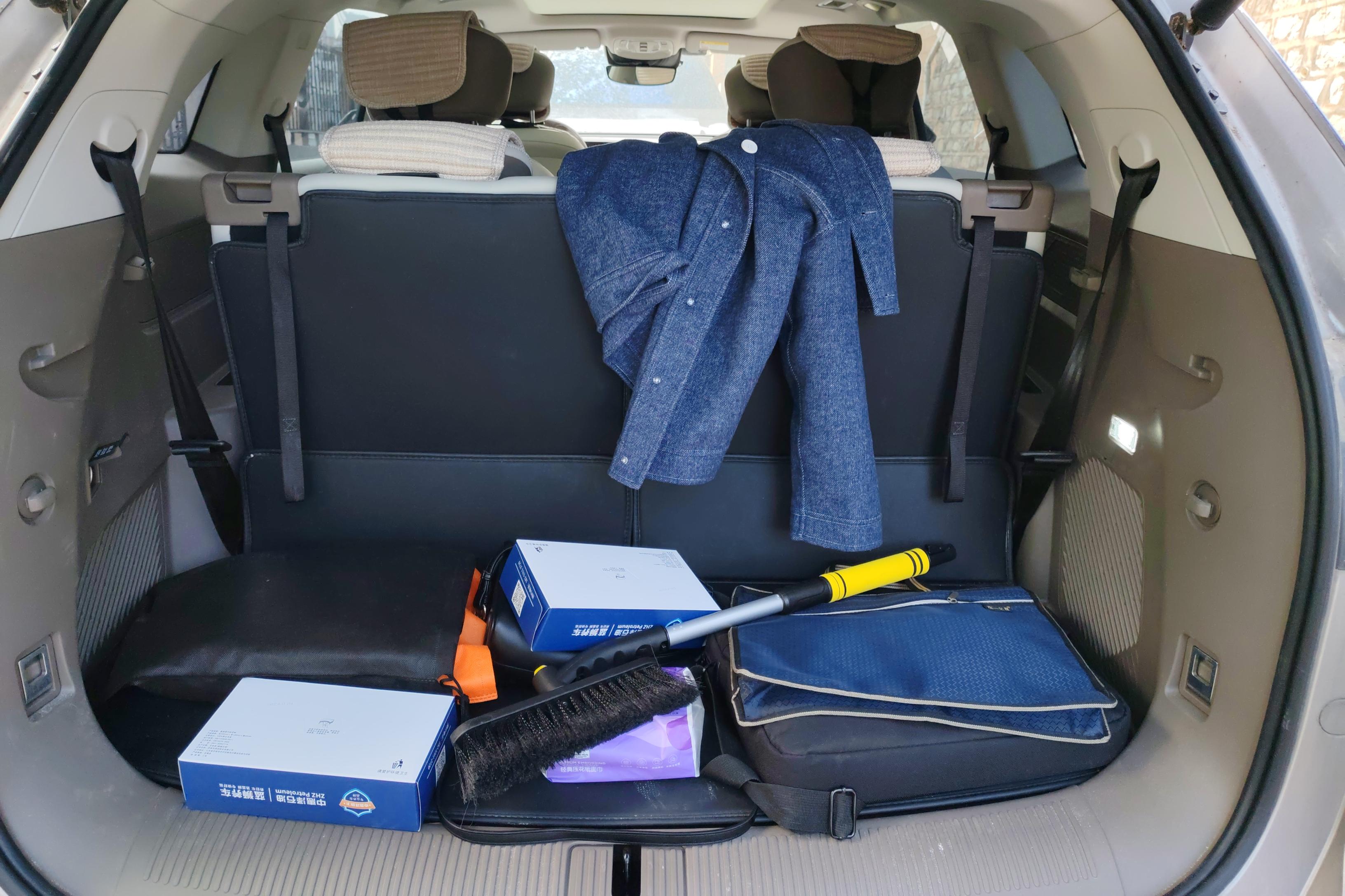 Roewe RX9 2023 imagem de carro #12