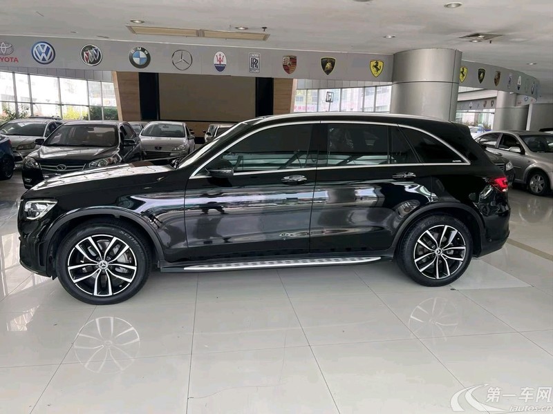 Mercedes-Benz GLC Class 2021 car image #12