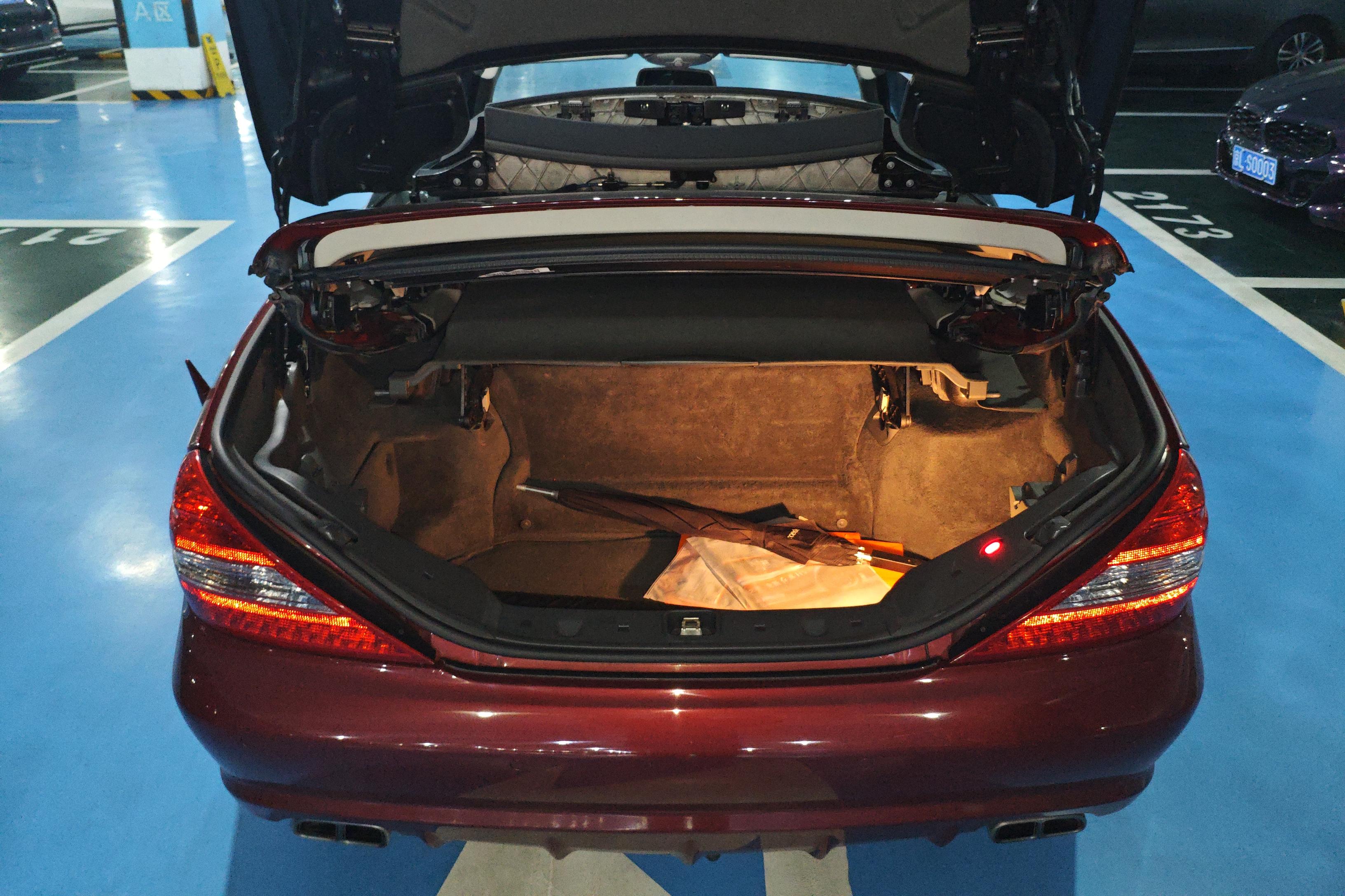 Mercedes-Benz SL Class 2011 #12 Mercedes-Benz SL Class 2011 car image #12