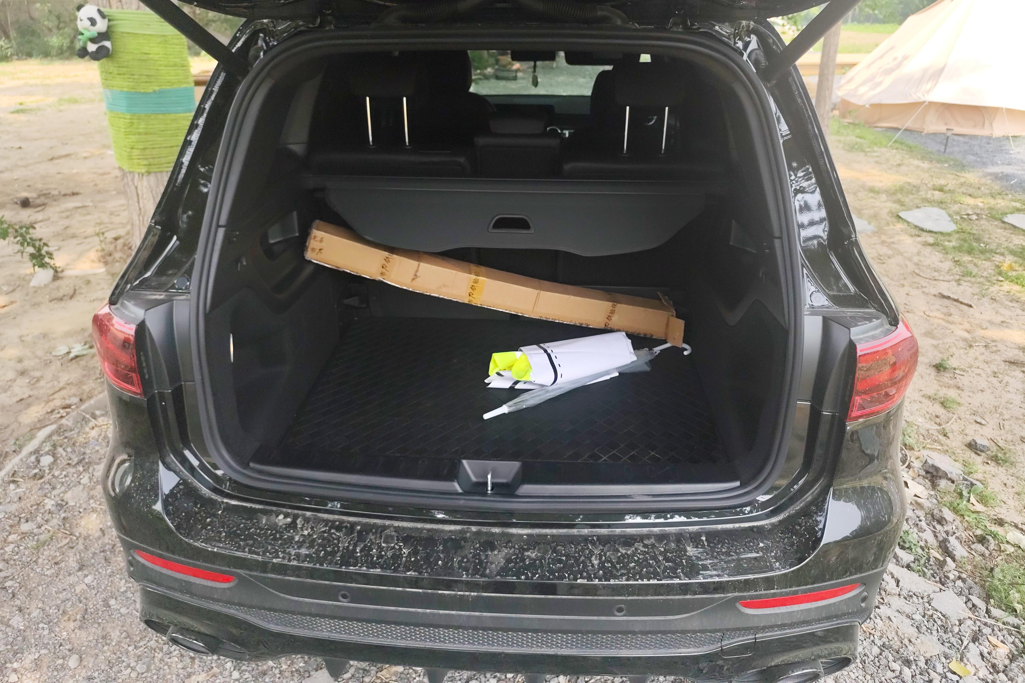 Mercedes-Benz GLB AMG 2024 car image #12