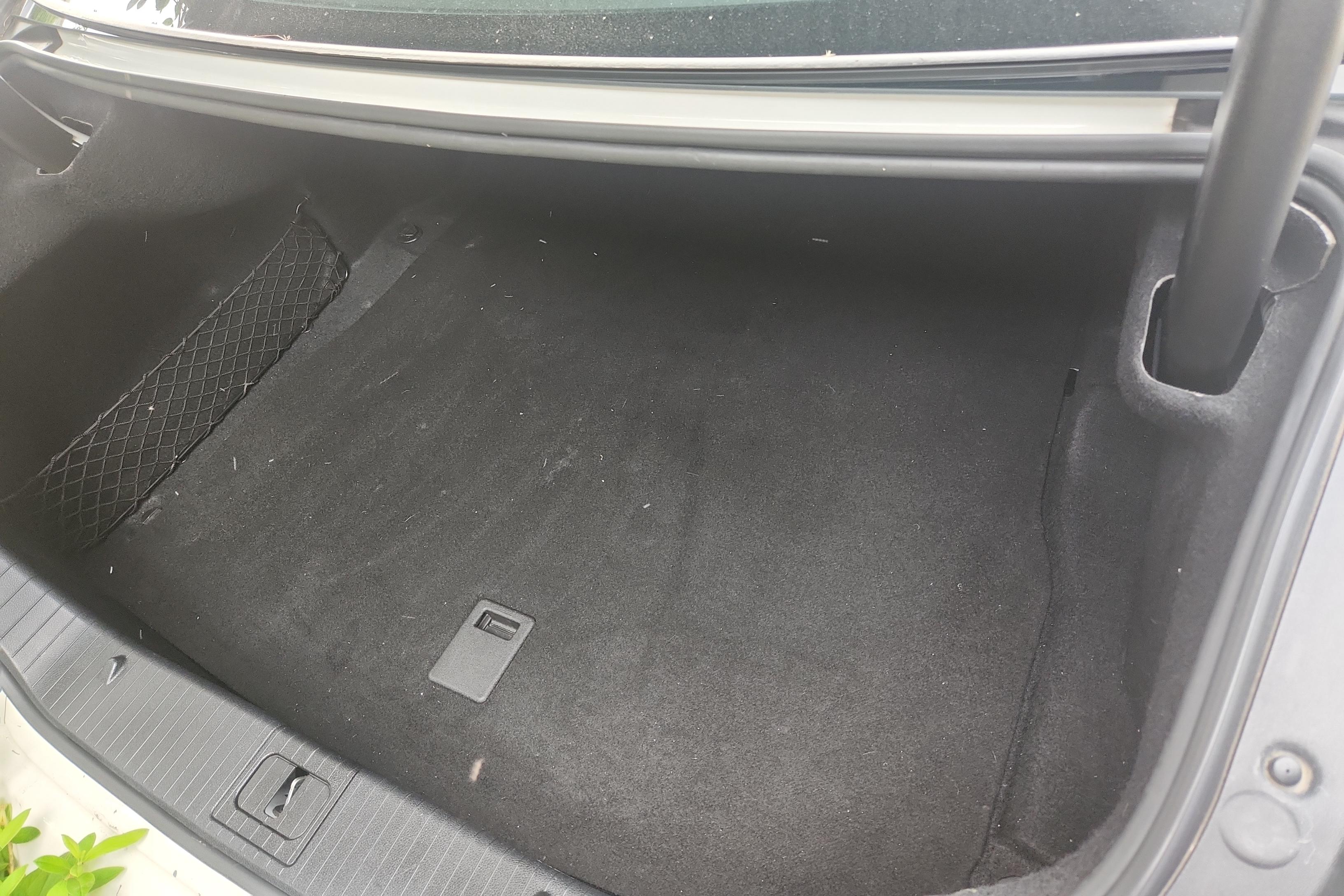 Mercedes-Benz CLS Class 2015 car image #12