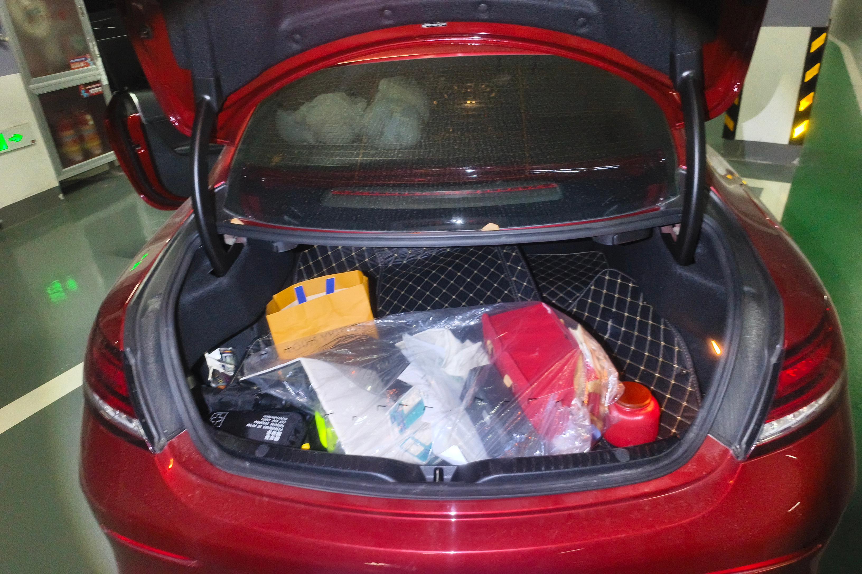 Mercedes-Benz C Class (Imported) 2019 car image #12