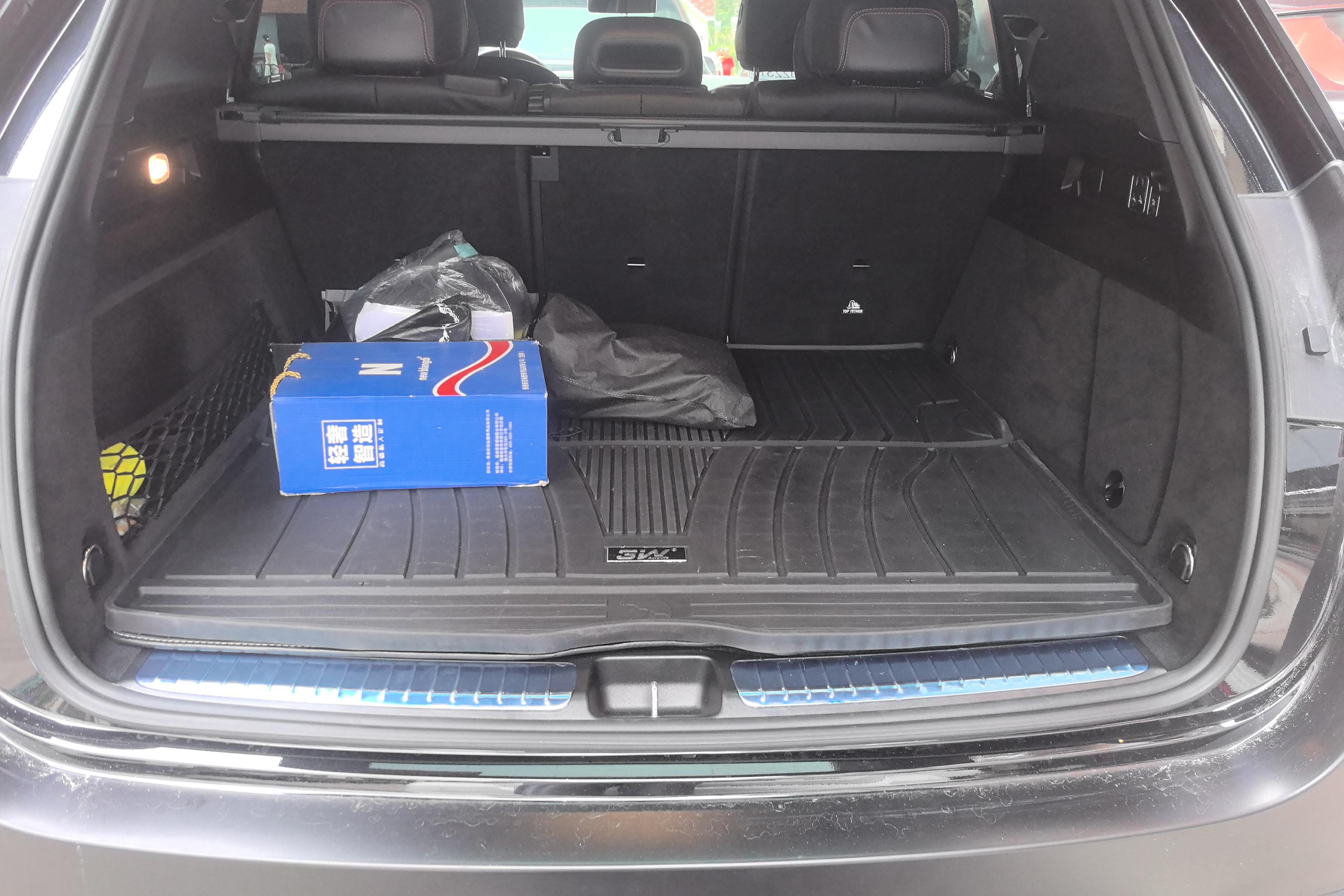 Mercedes-Benz GLE AMG 2024 car image #12